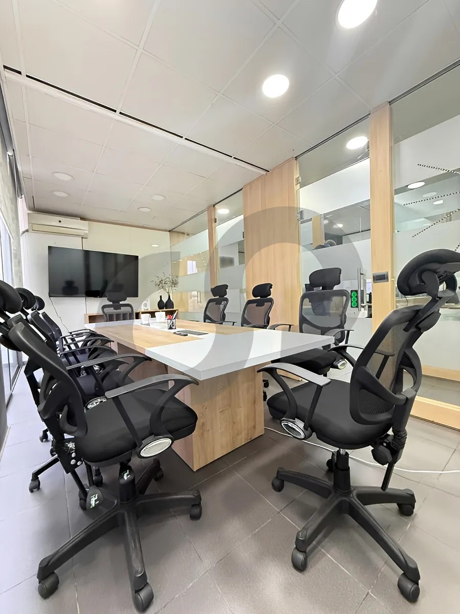 Office for sale in Mansourieh