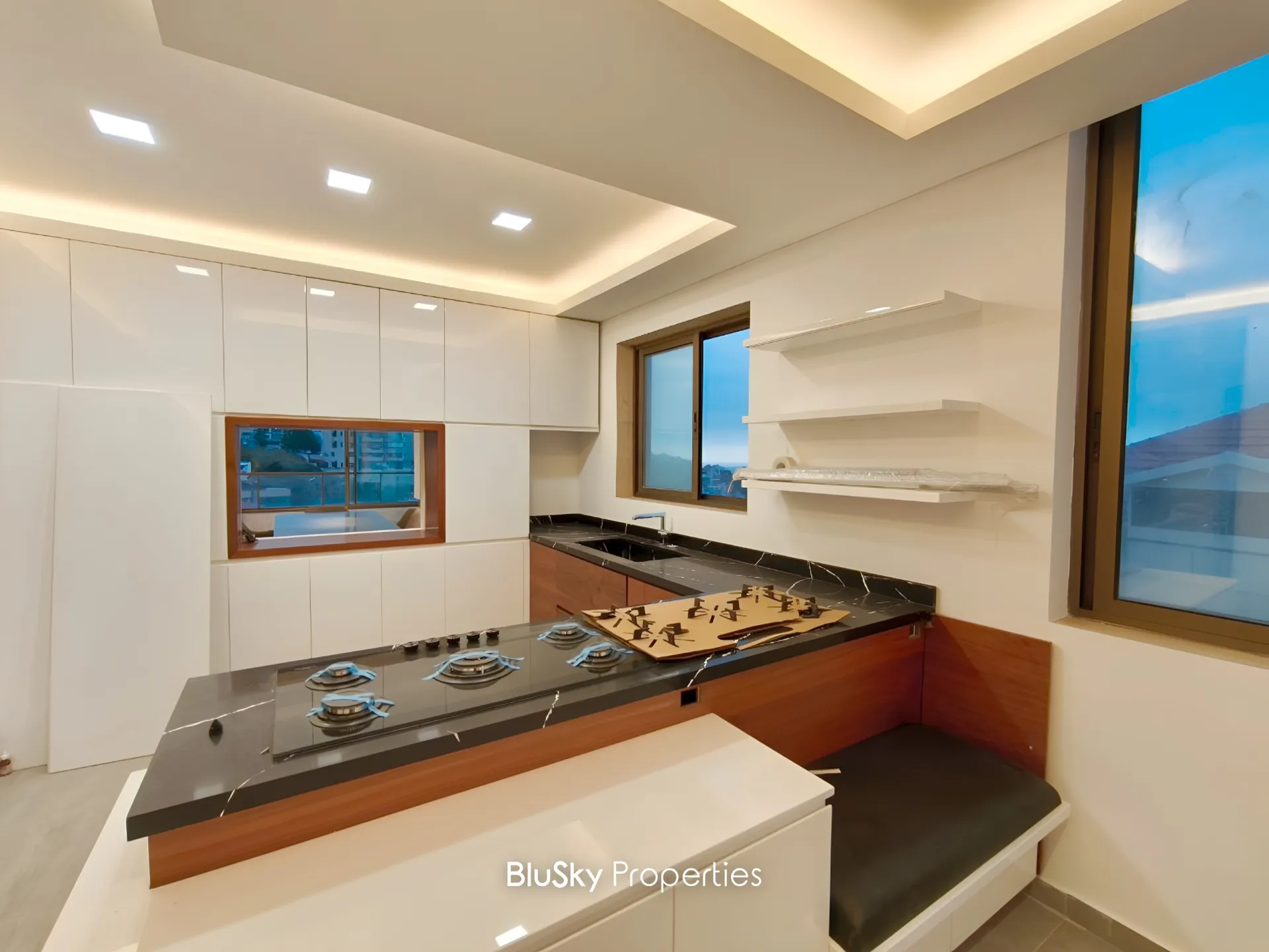 Apartment for rent in Tilal Ain Saadeh