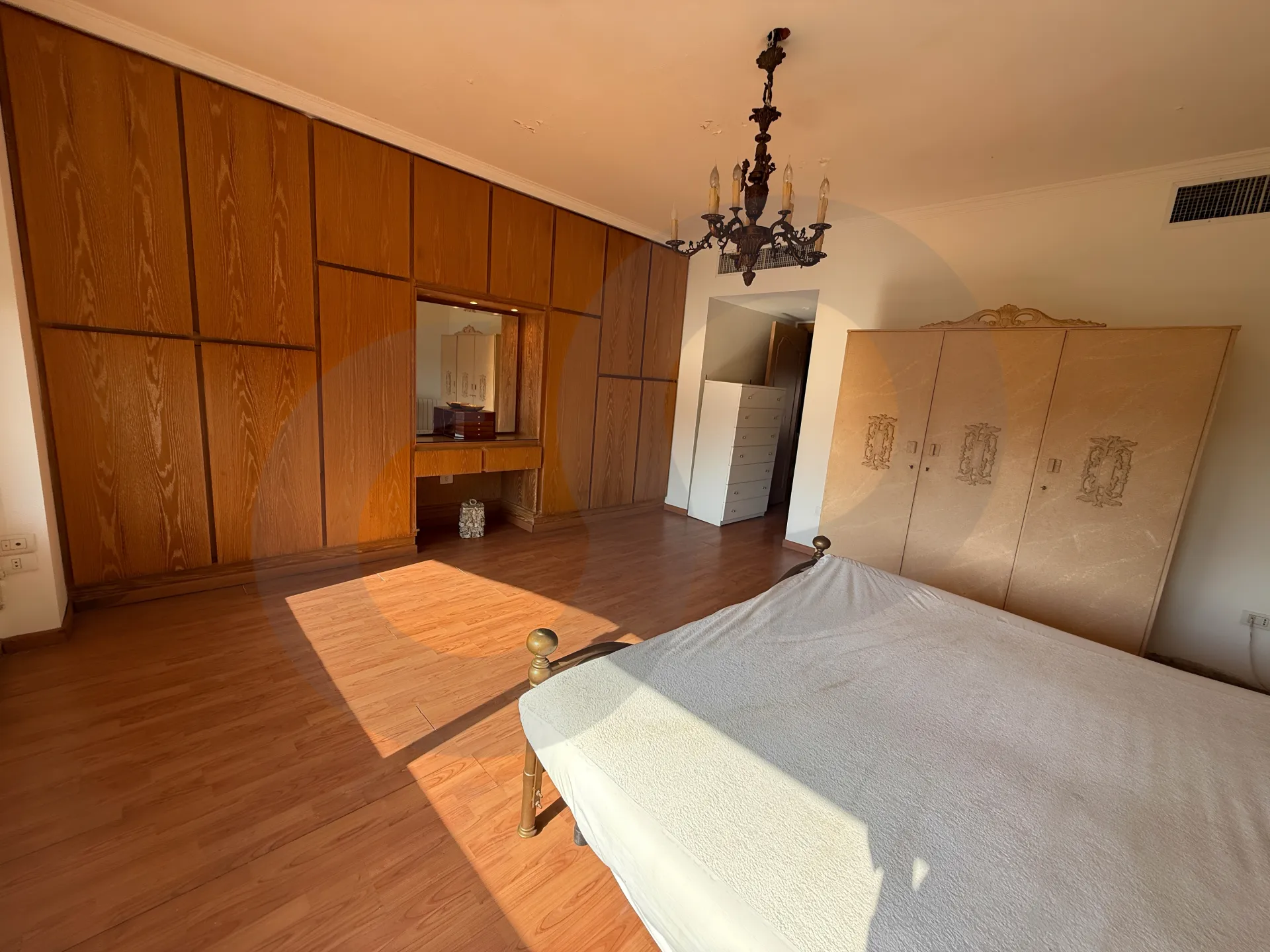Apartment for Sale in Sanayeh