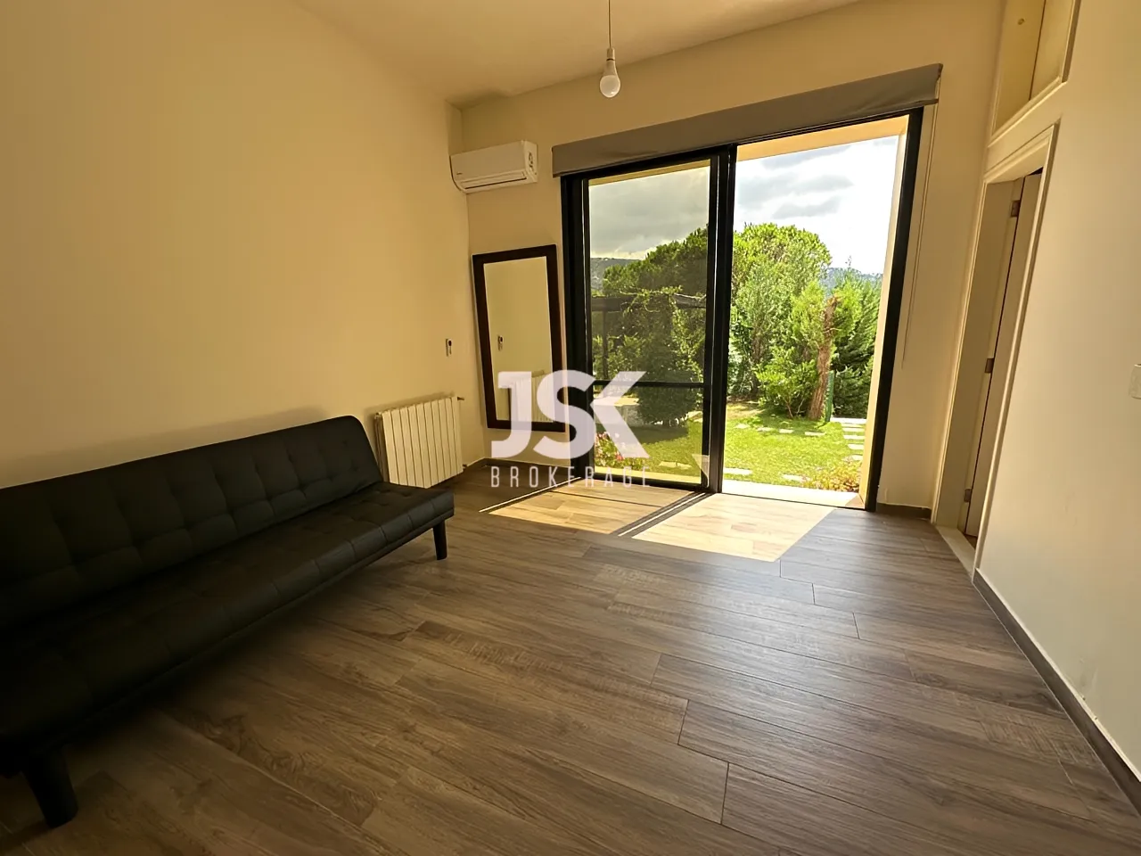Apartment for Rent in Baabdat
