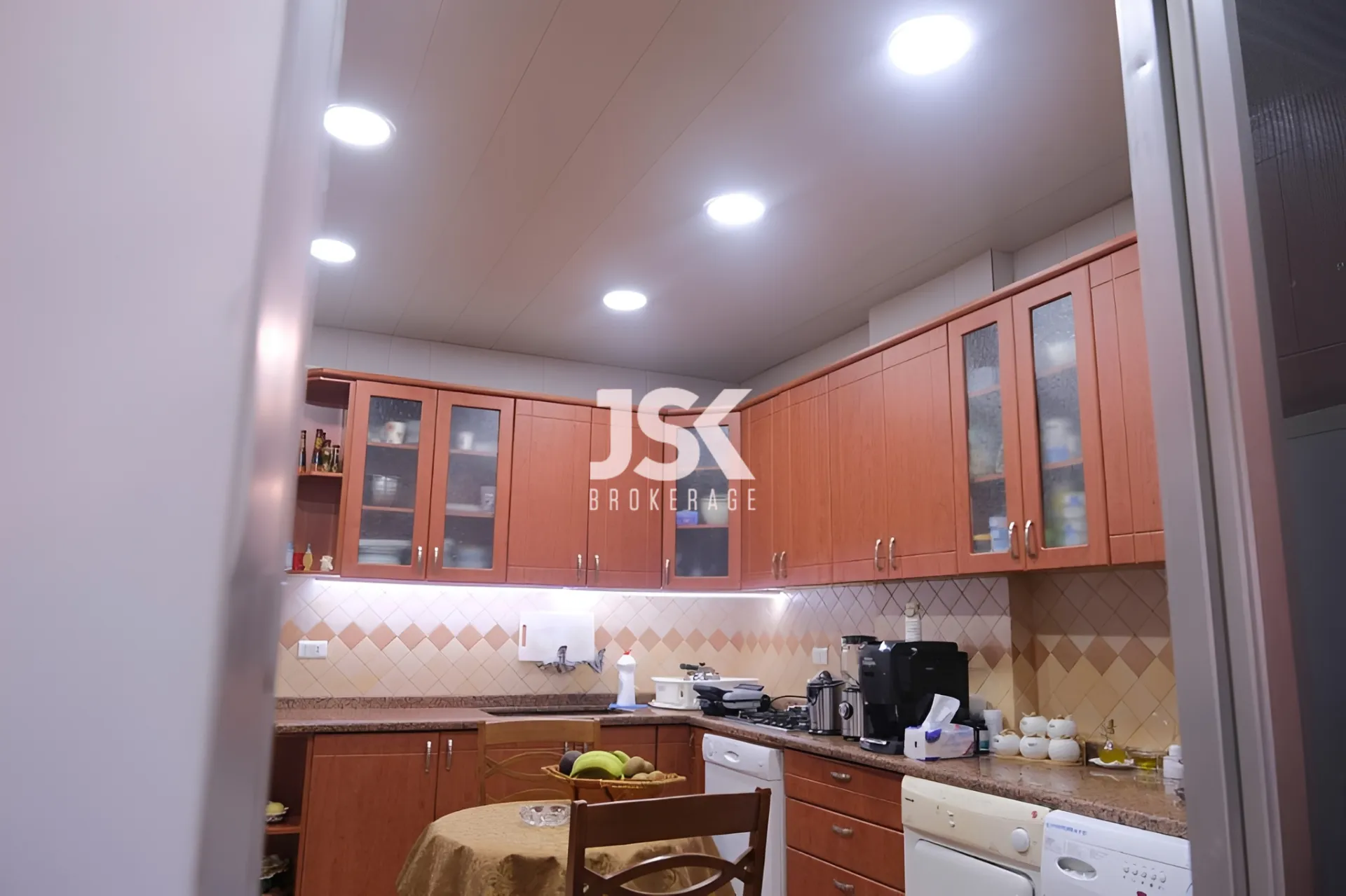 Apartment for Sale in Mazraat Yachoua