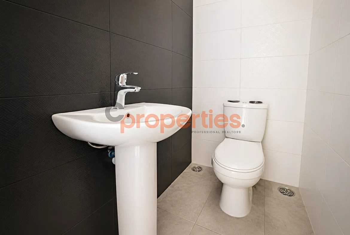 Office for Rent in Naqqache