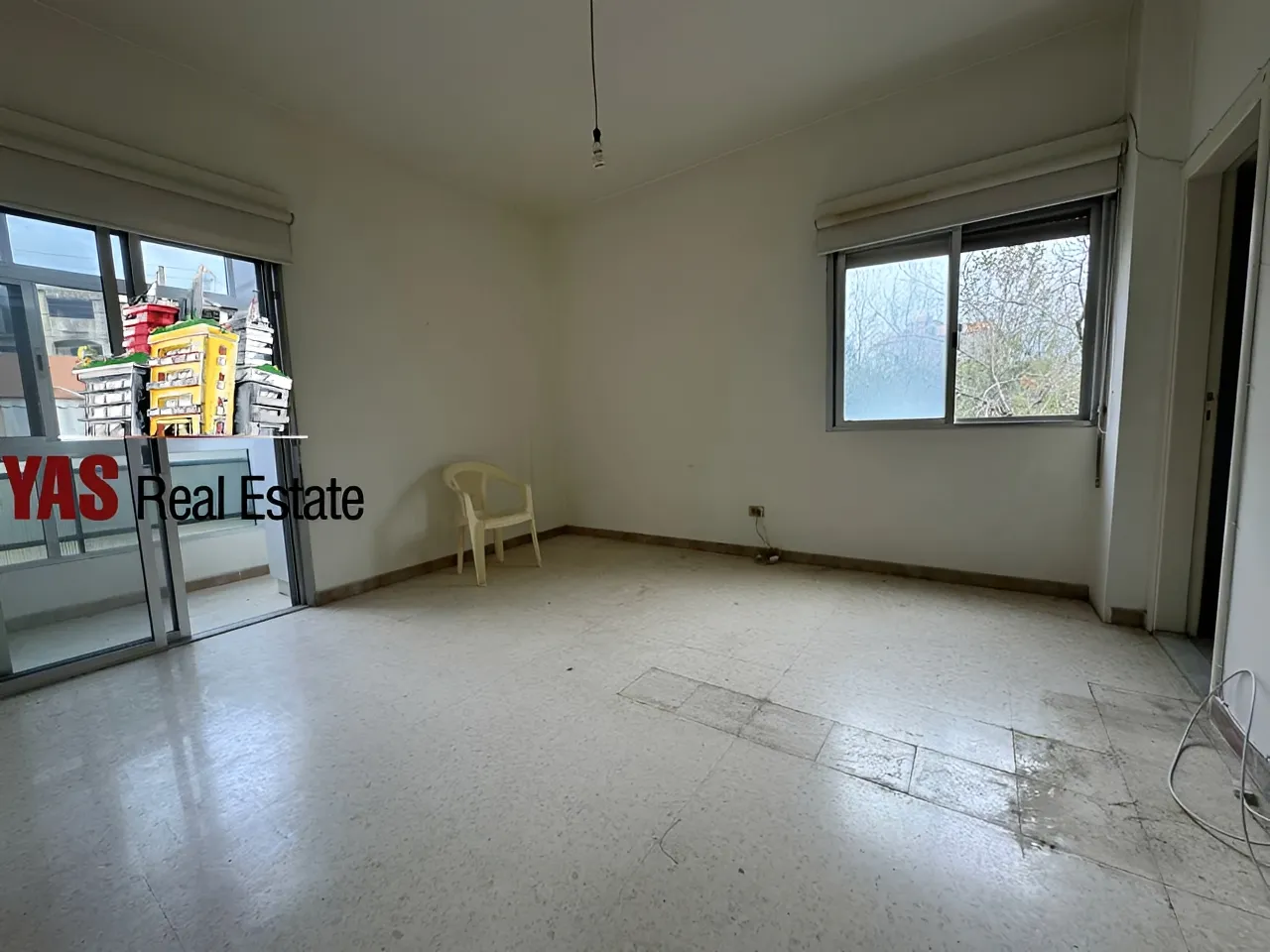 Apartment for Sale in Ballouneh - 3 bed, 3 bath