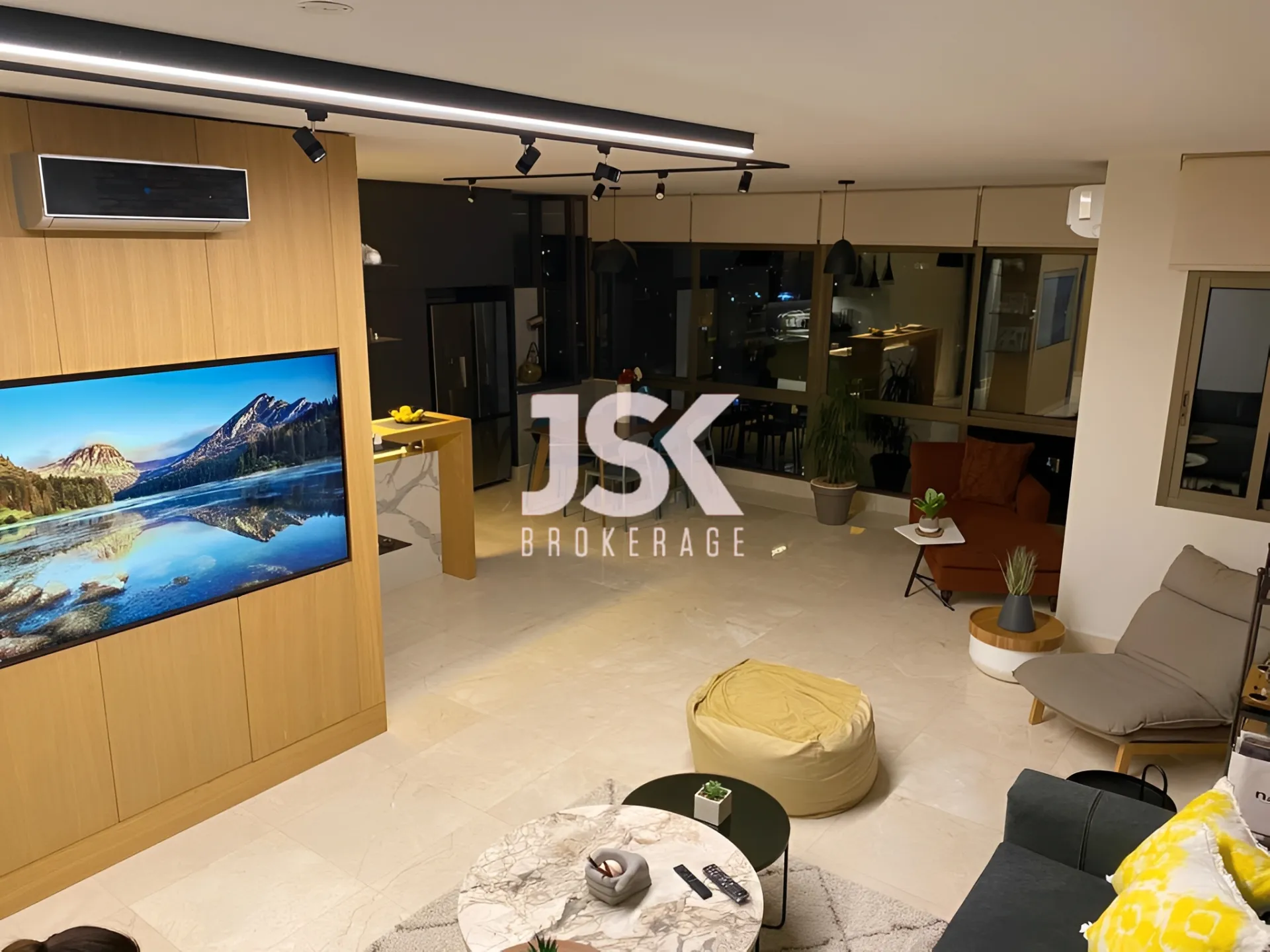 Apartment for Sale in Geitawi, Achrafieh, Beirut, Lebanon