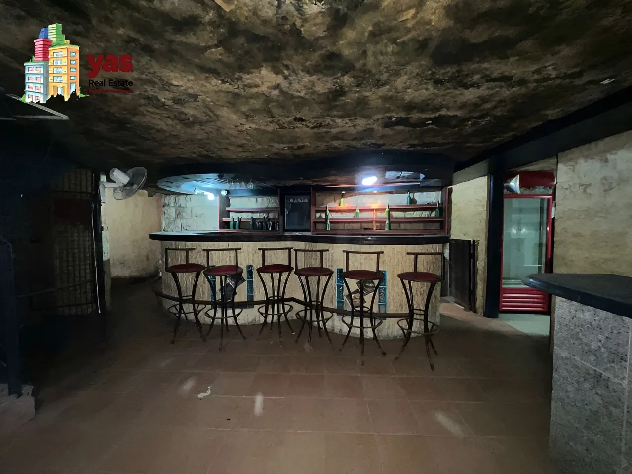 Showroom for Sale in Maameltein