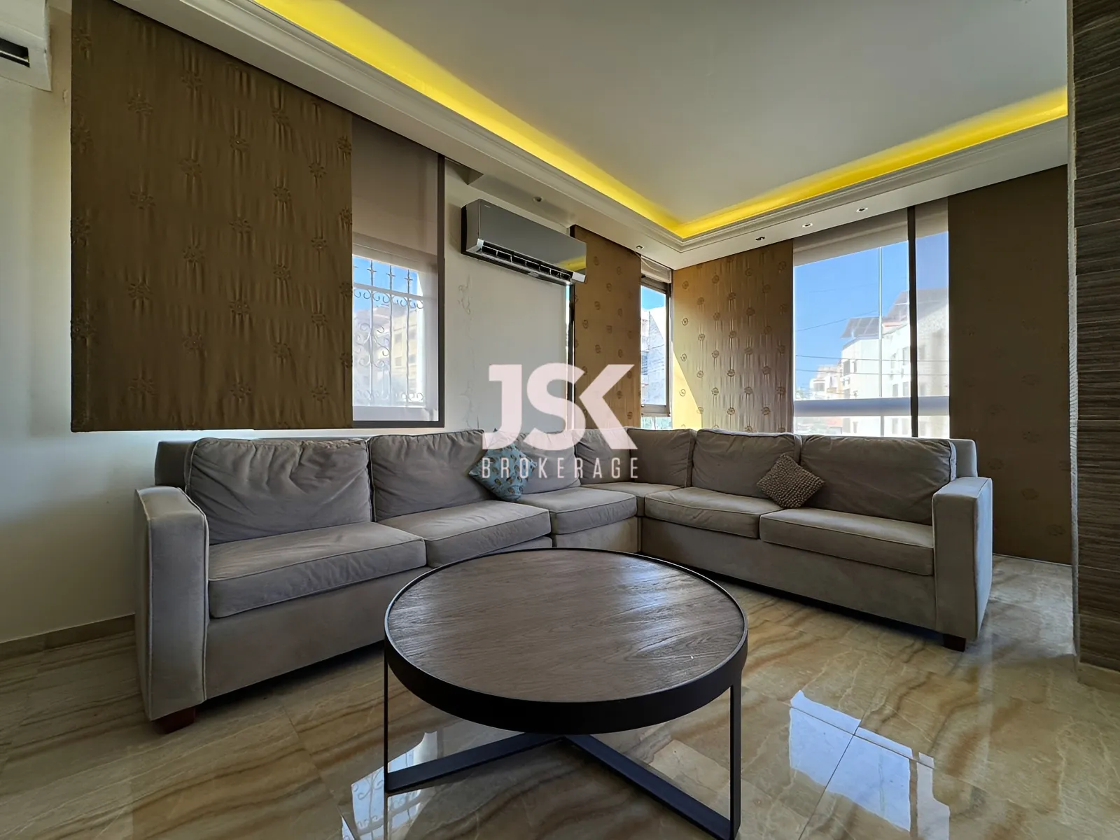 Apartment for Sale in Dawhet Aramoun - 3 bed, 2 bath