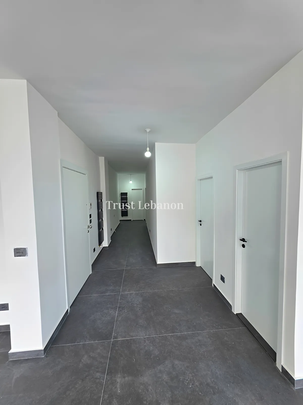 Office for rent in Antelias, Lebanon