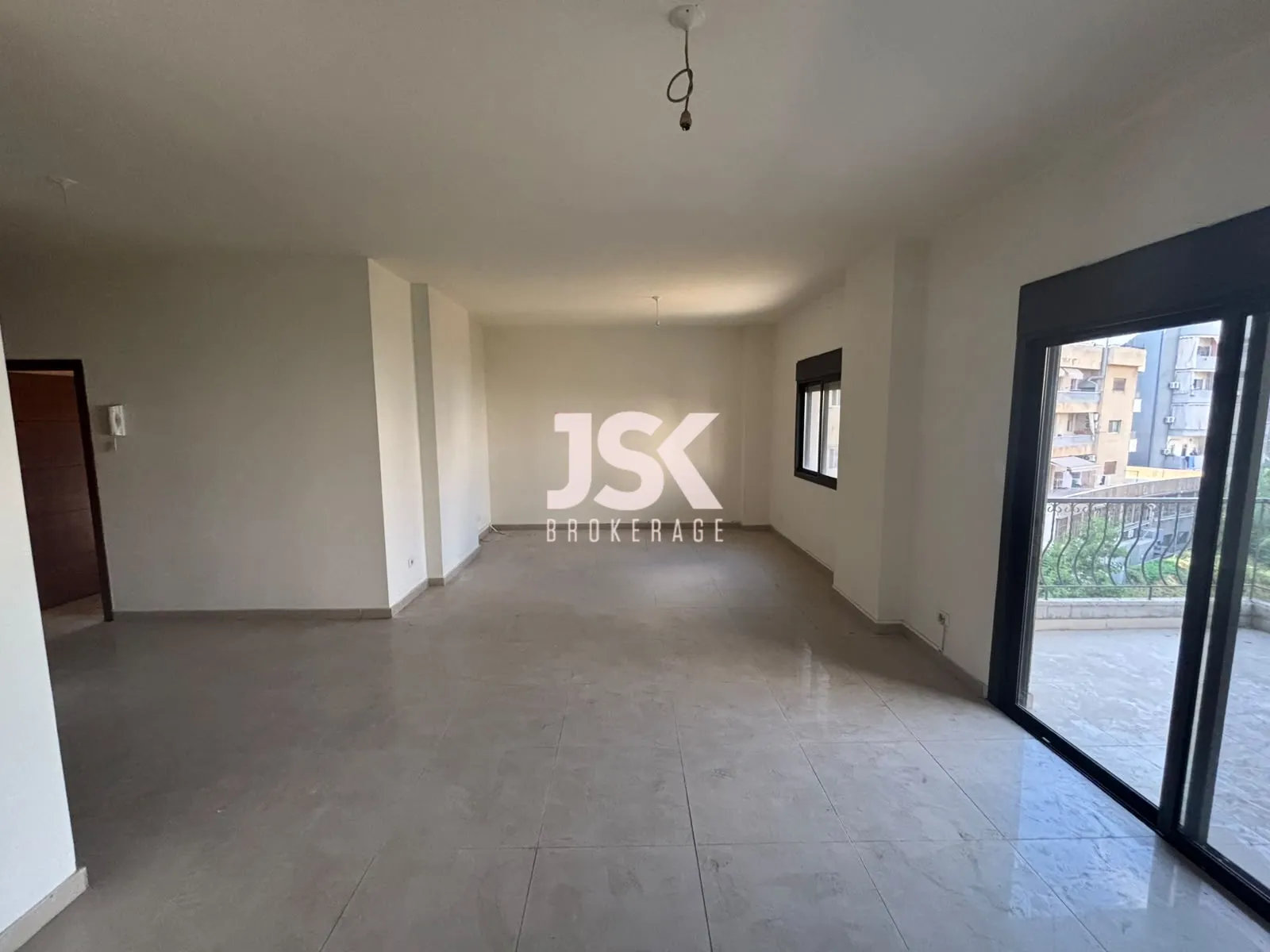 Apartment for Sale in Dekwaneh