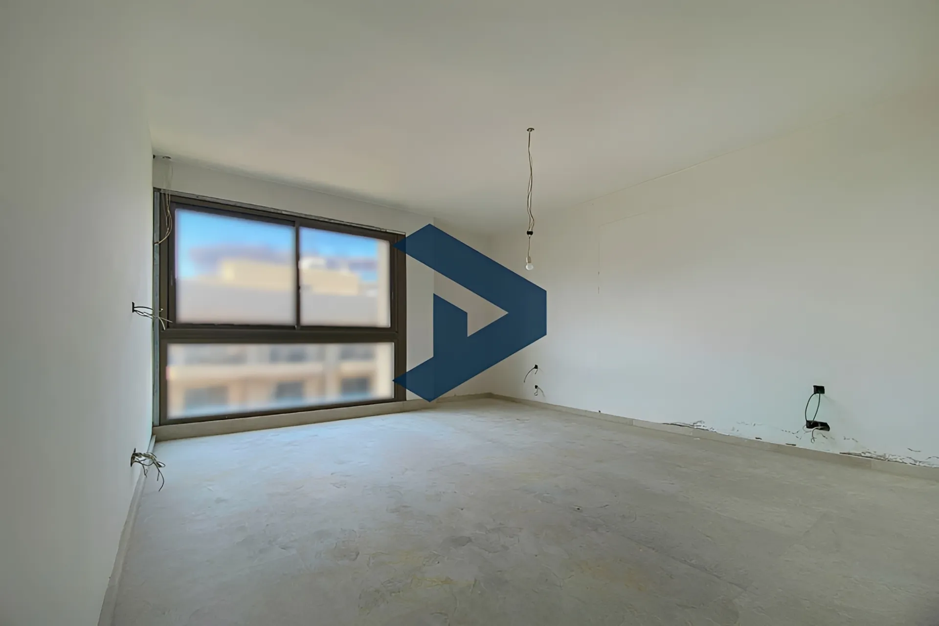 Apartment for sale in Raoucheh, Beirut, Lebanon