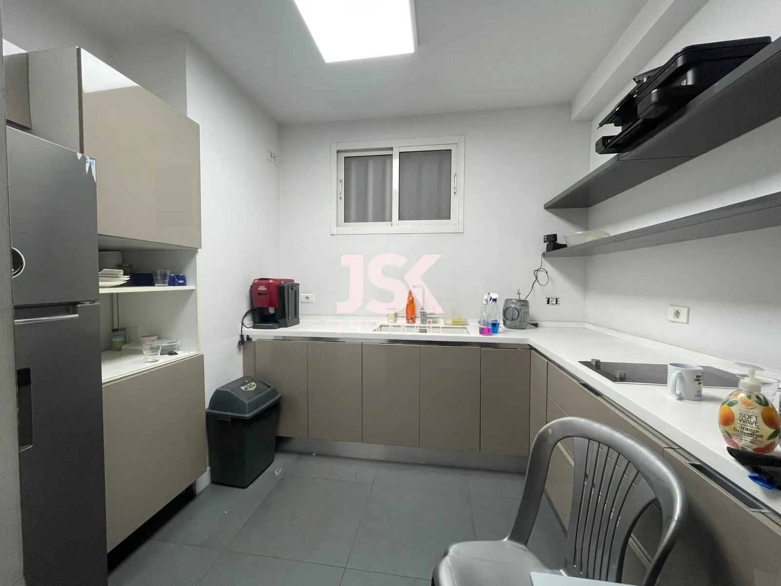 Office for Rent in Saifi Village