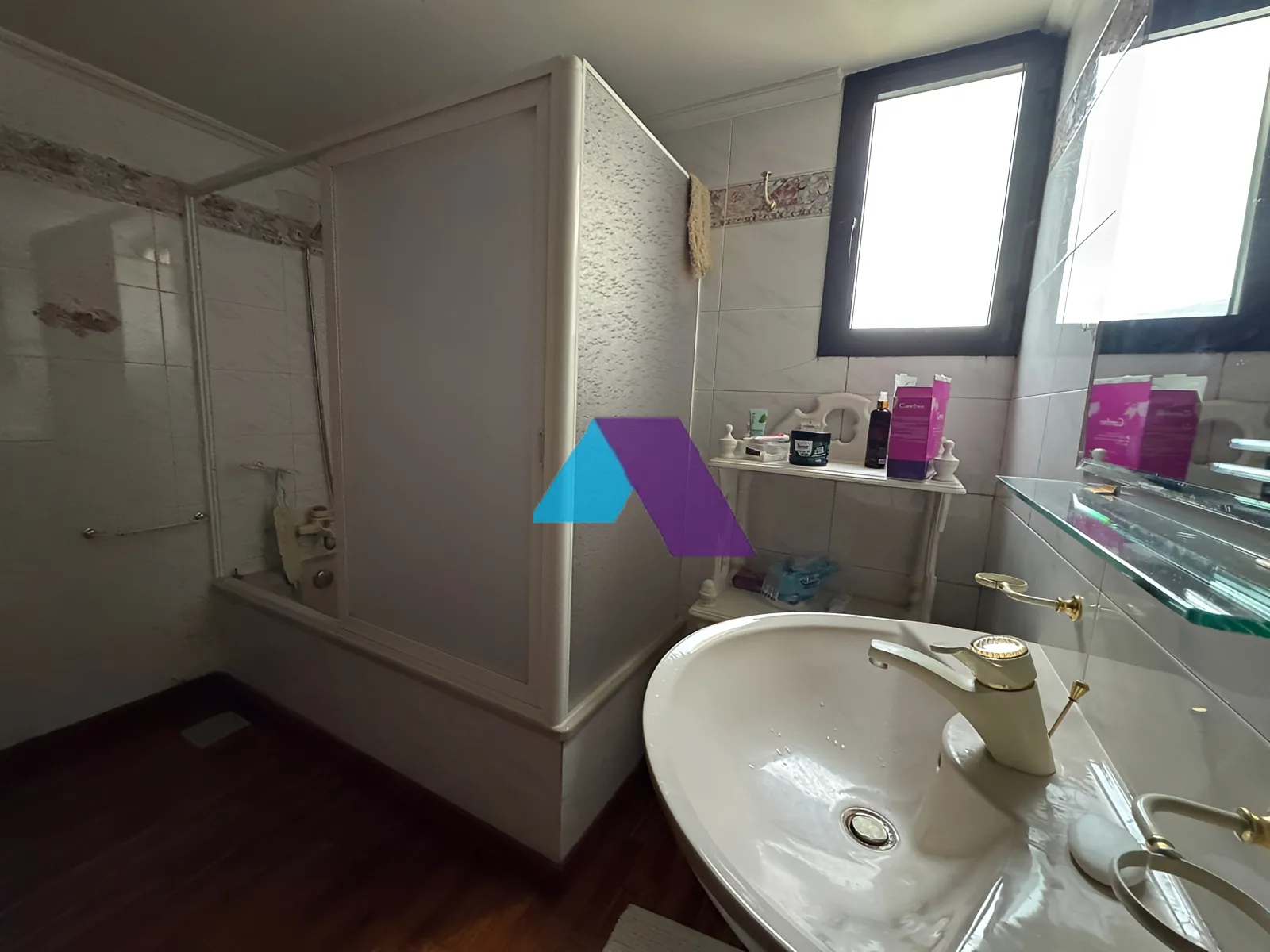 Apartment for Sale in Adma w Dafnah