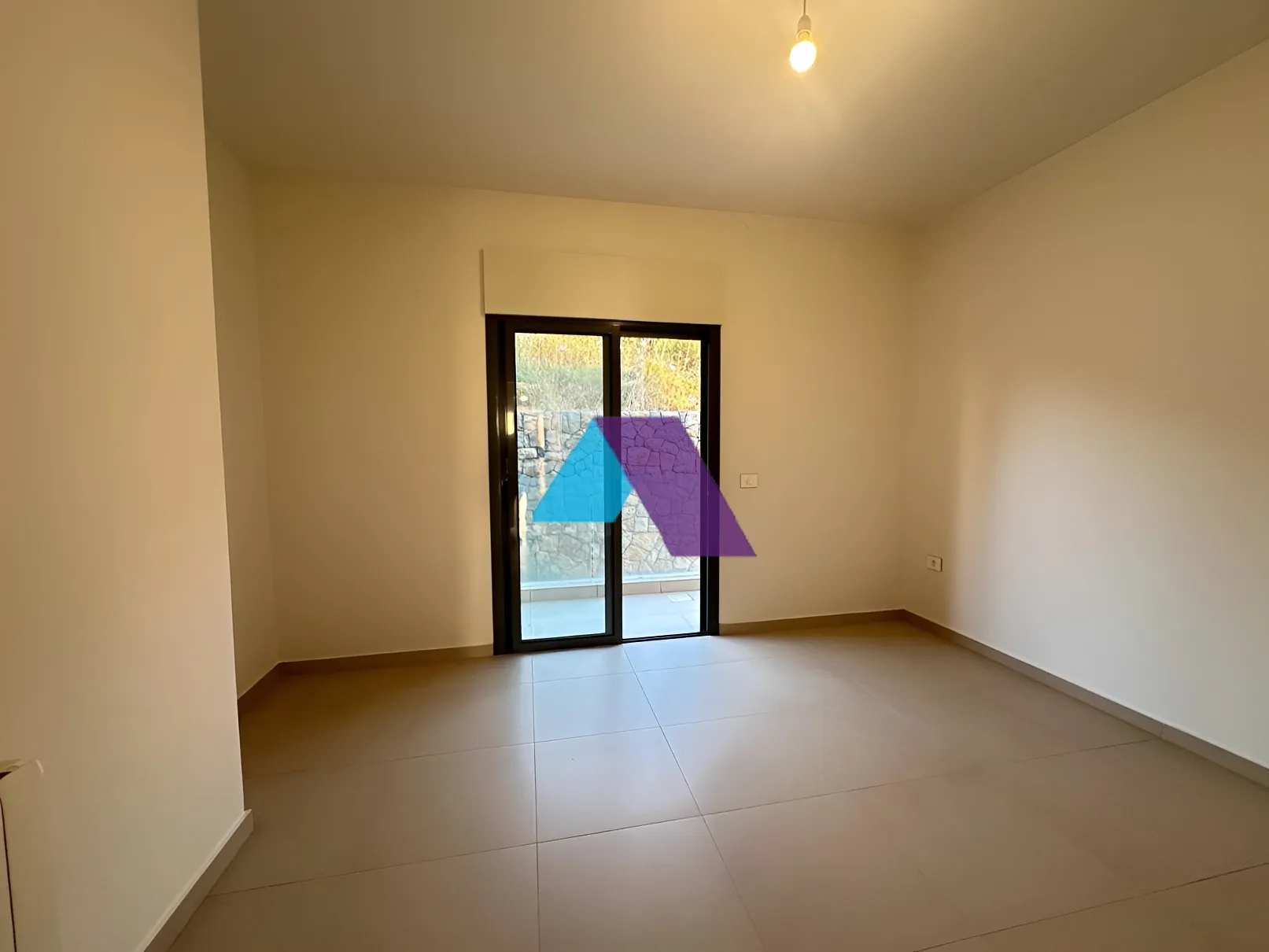 Apartment for Sale in Mtaileb