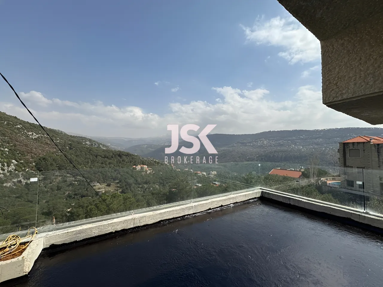 Apartment for Sale in Baabdat
