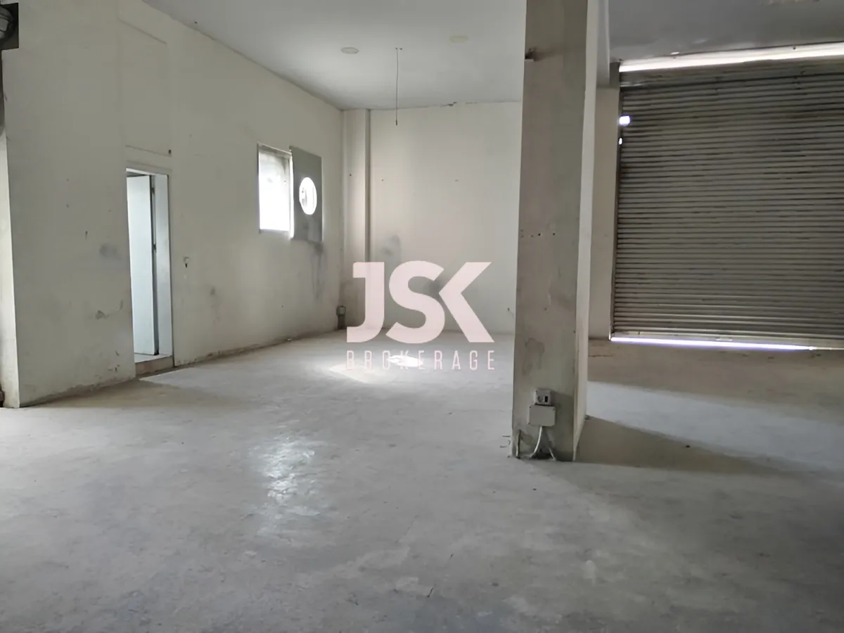 Shop for rent in Zouk Mosbeh, Lebanon