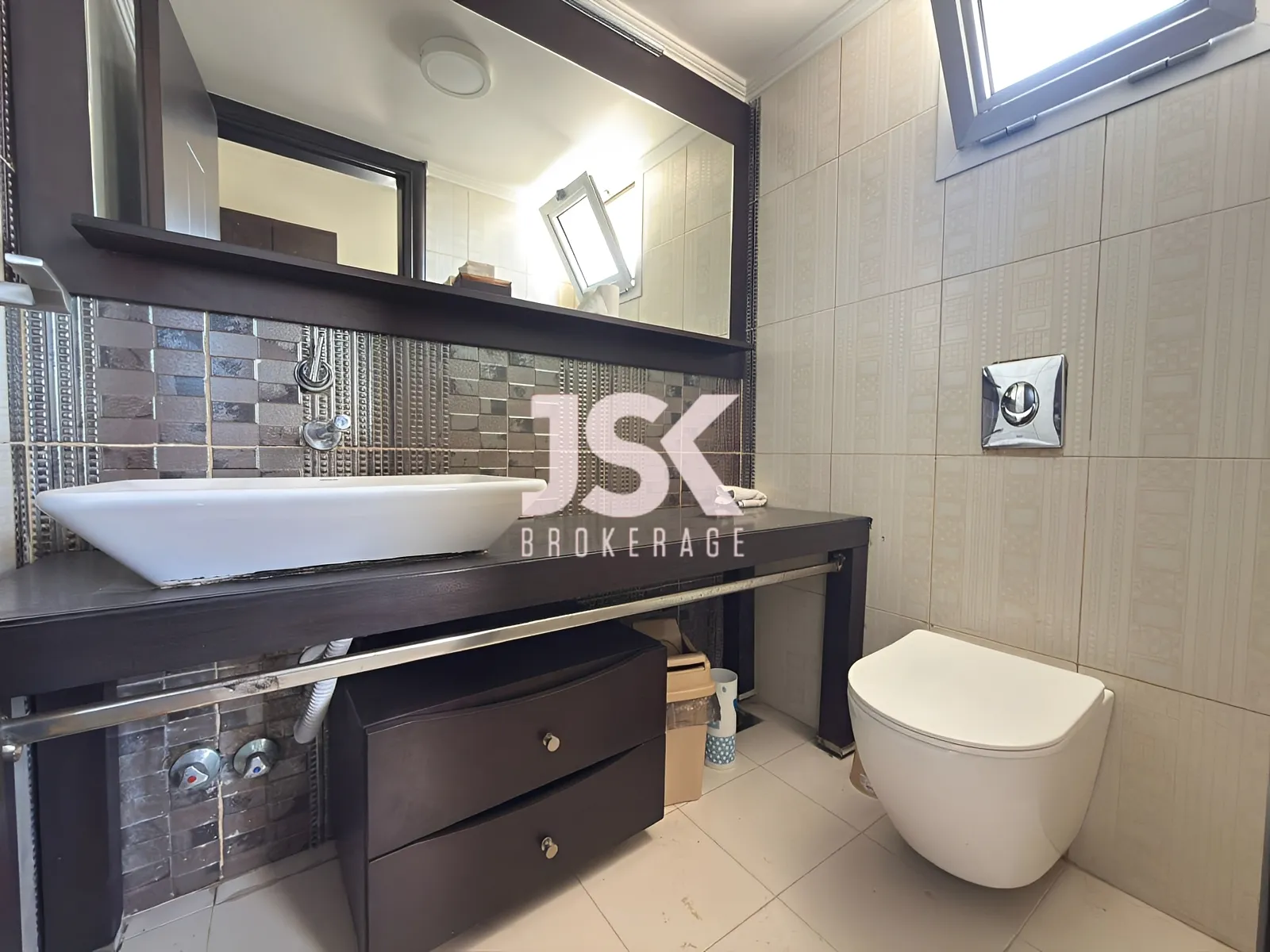 Apartment for Rent in Achrafieh