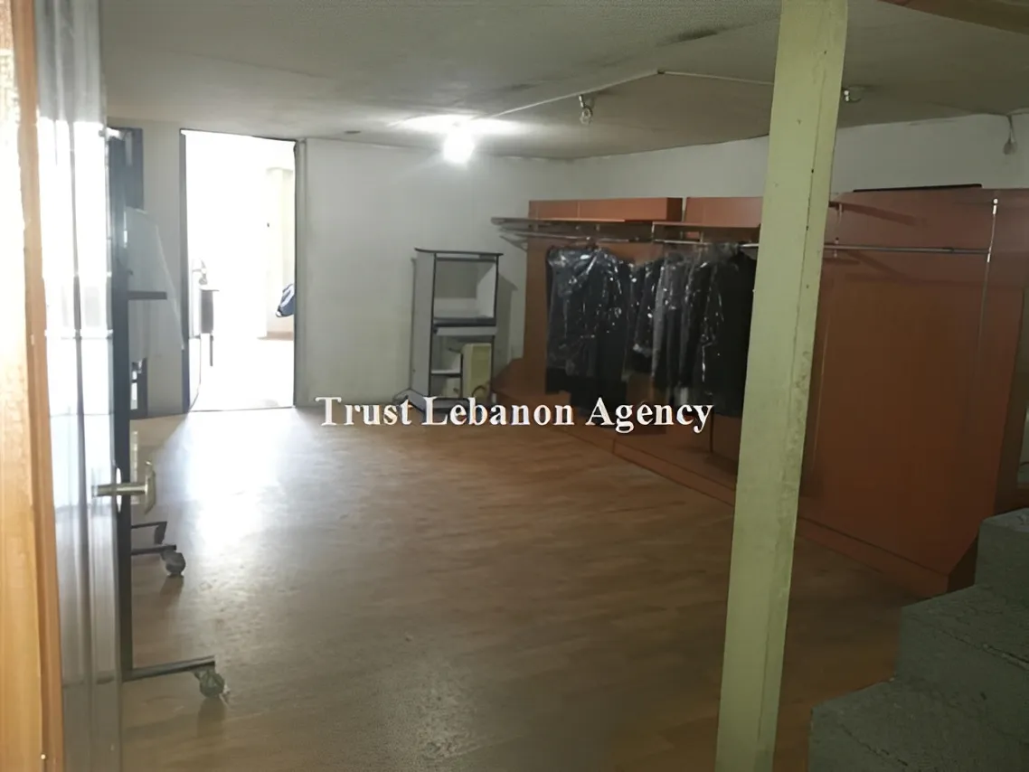 Commercial Property For Sale in Metn, Roumieh