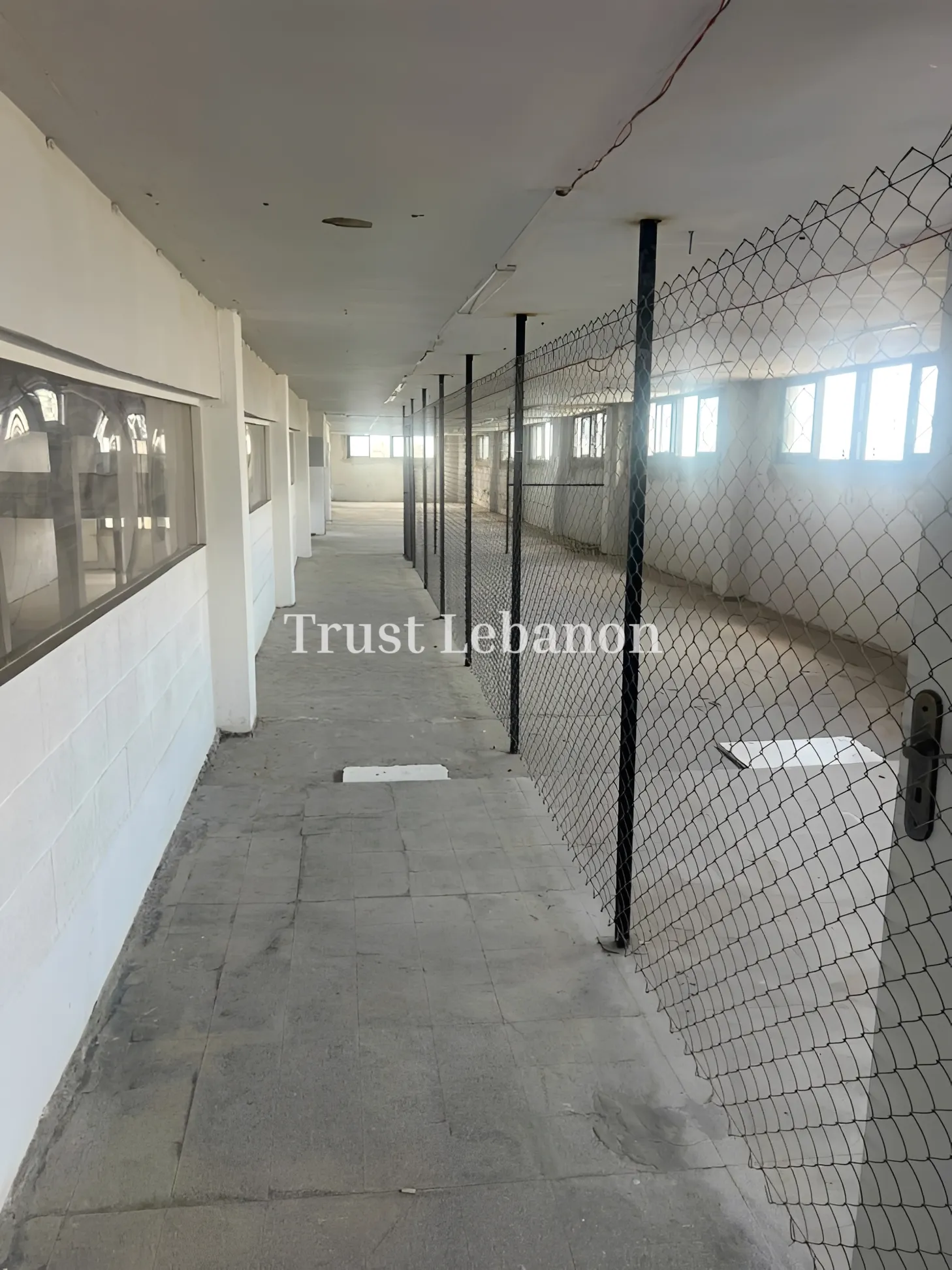 Warehouse for rent in Sin El Fil