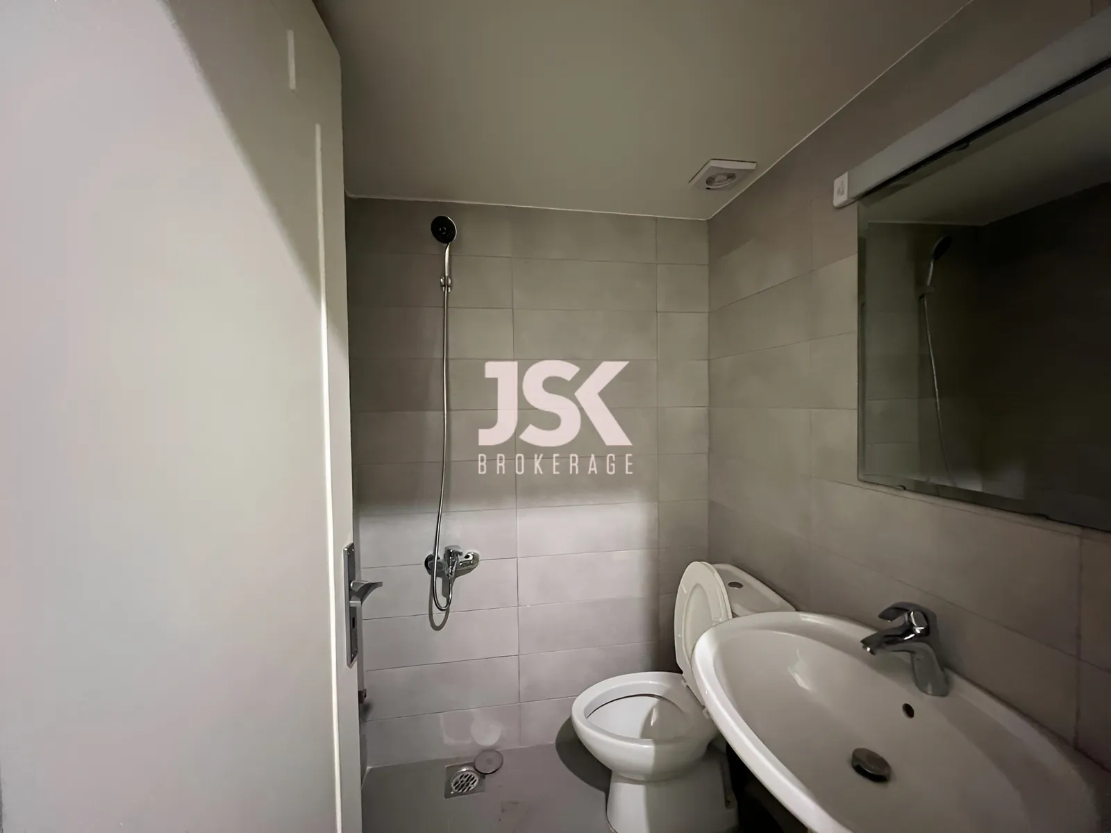 Apartment for Rent in Hazmieh