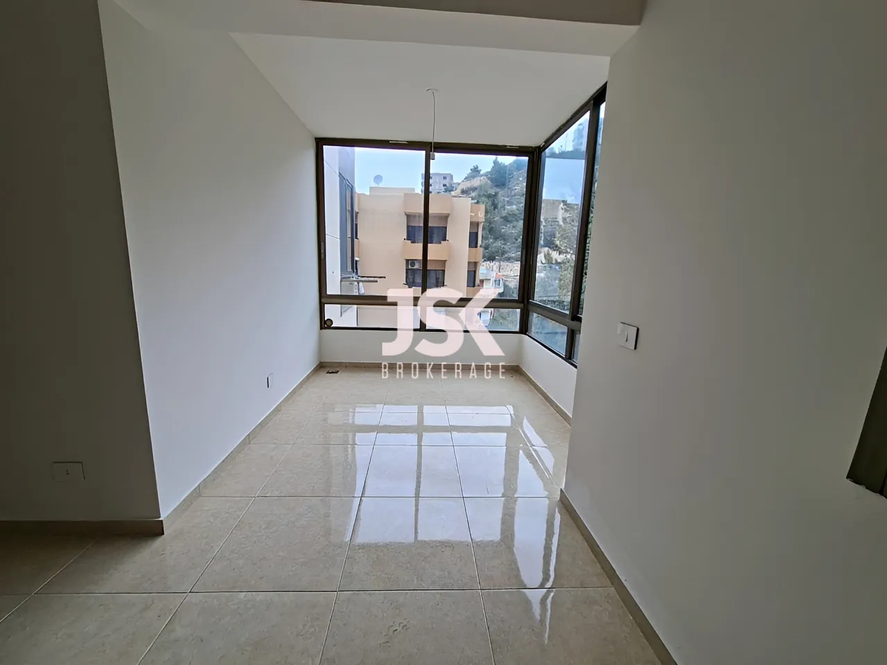 Apartment for Sale in Blat - 2 bed, 2 bath