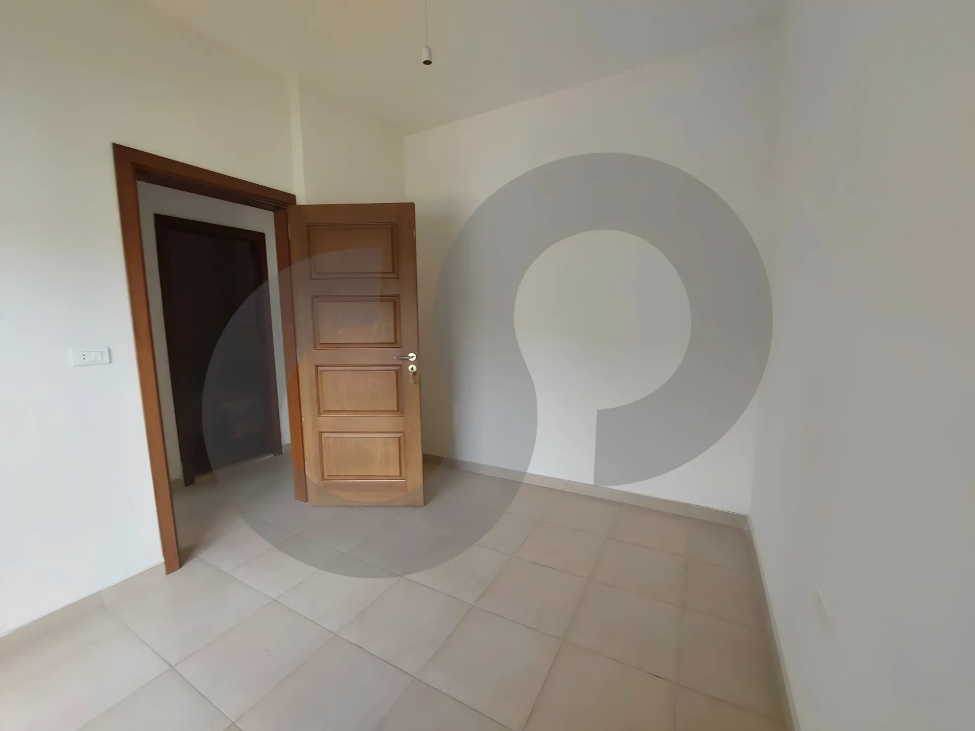 Building for Sale in Hosrayel