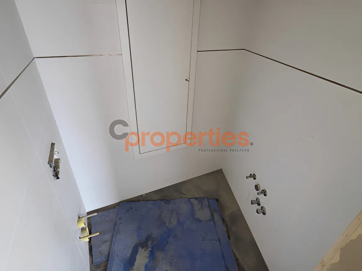 Office for Rent in Horch Tabet