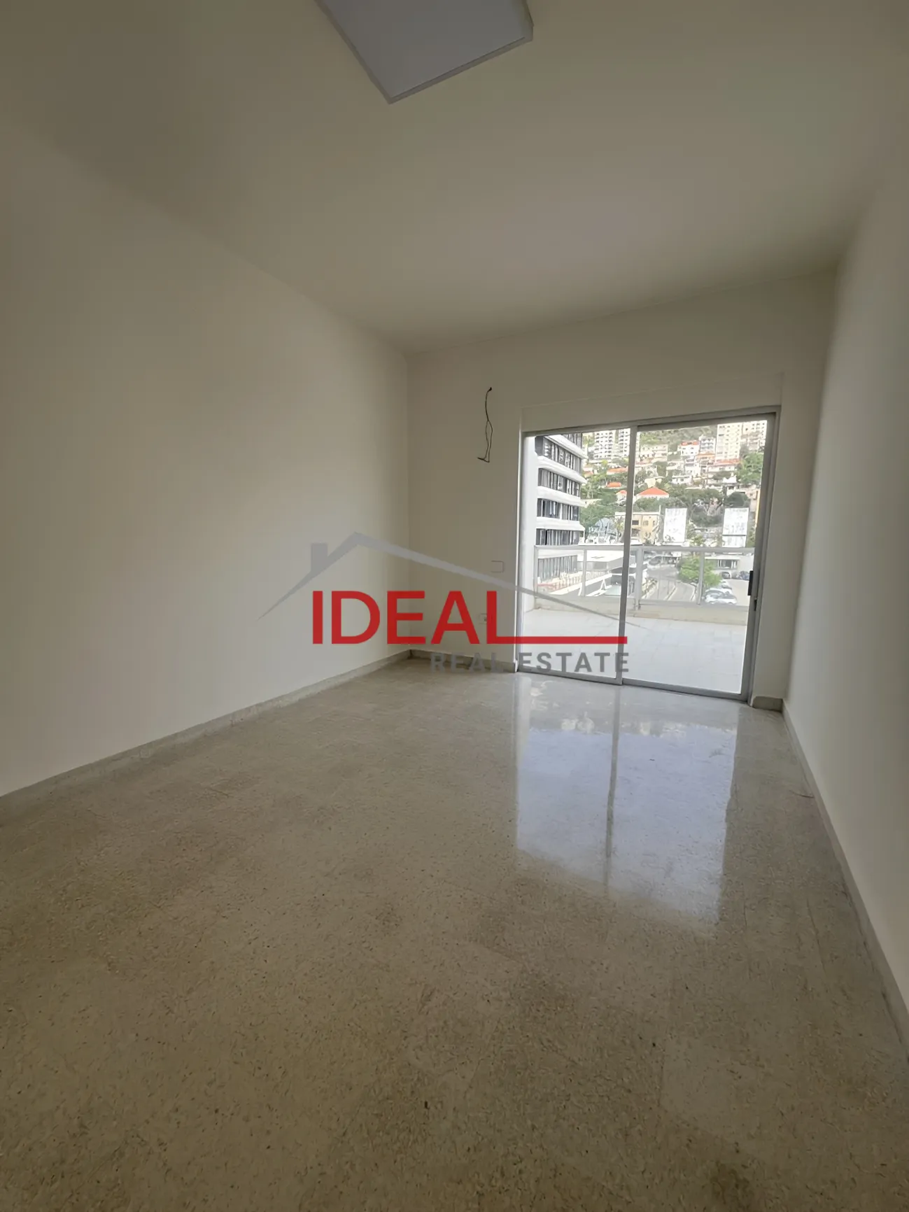 Office for rent in Jounieh, Lebanon