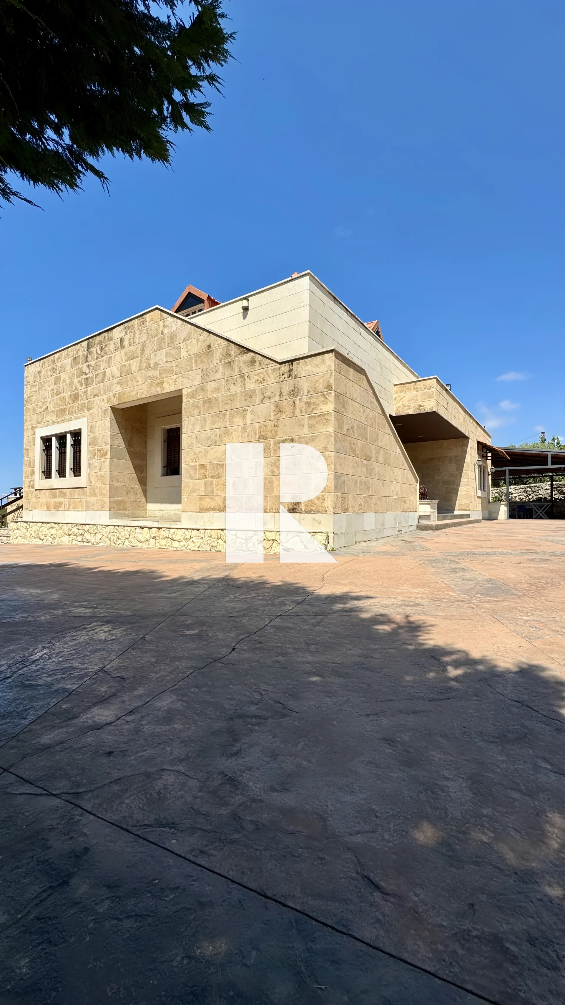 House for sale in Chikhane, lebanon