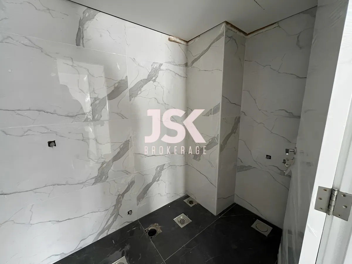 Apartment for Sale in Adma w Dafnah, Lebanon - 2 bed, 3 bath