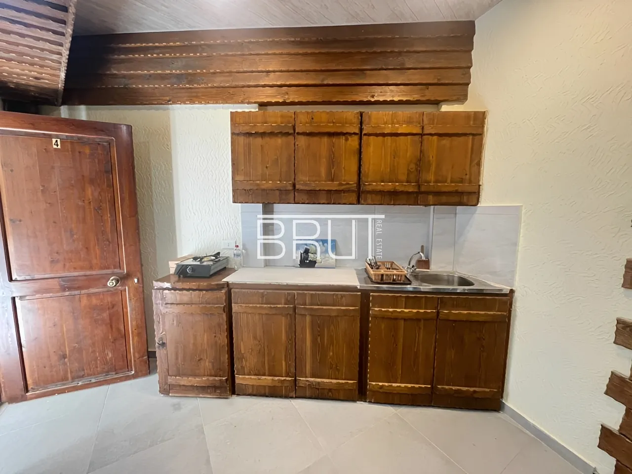 Chalet for Sale in Faraya - 2 bed, 1 bath