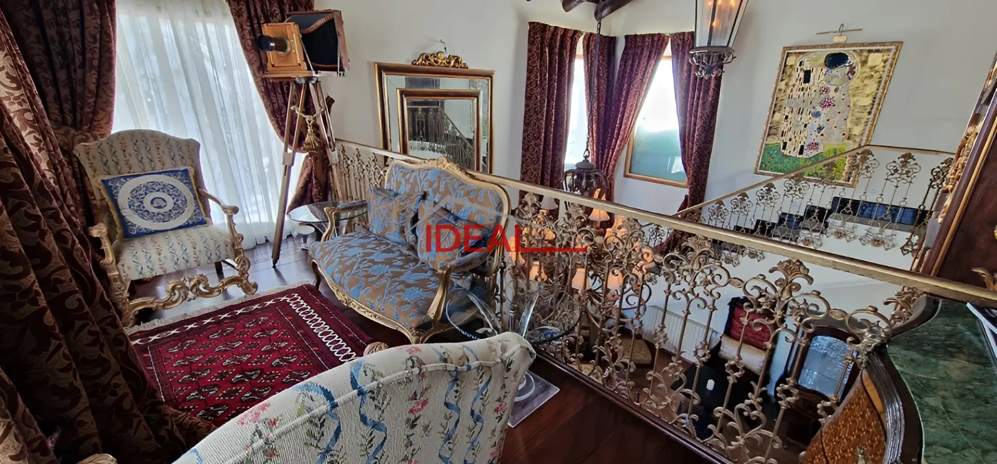 Villa for sale in Faqra