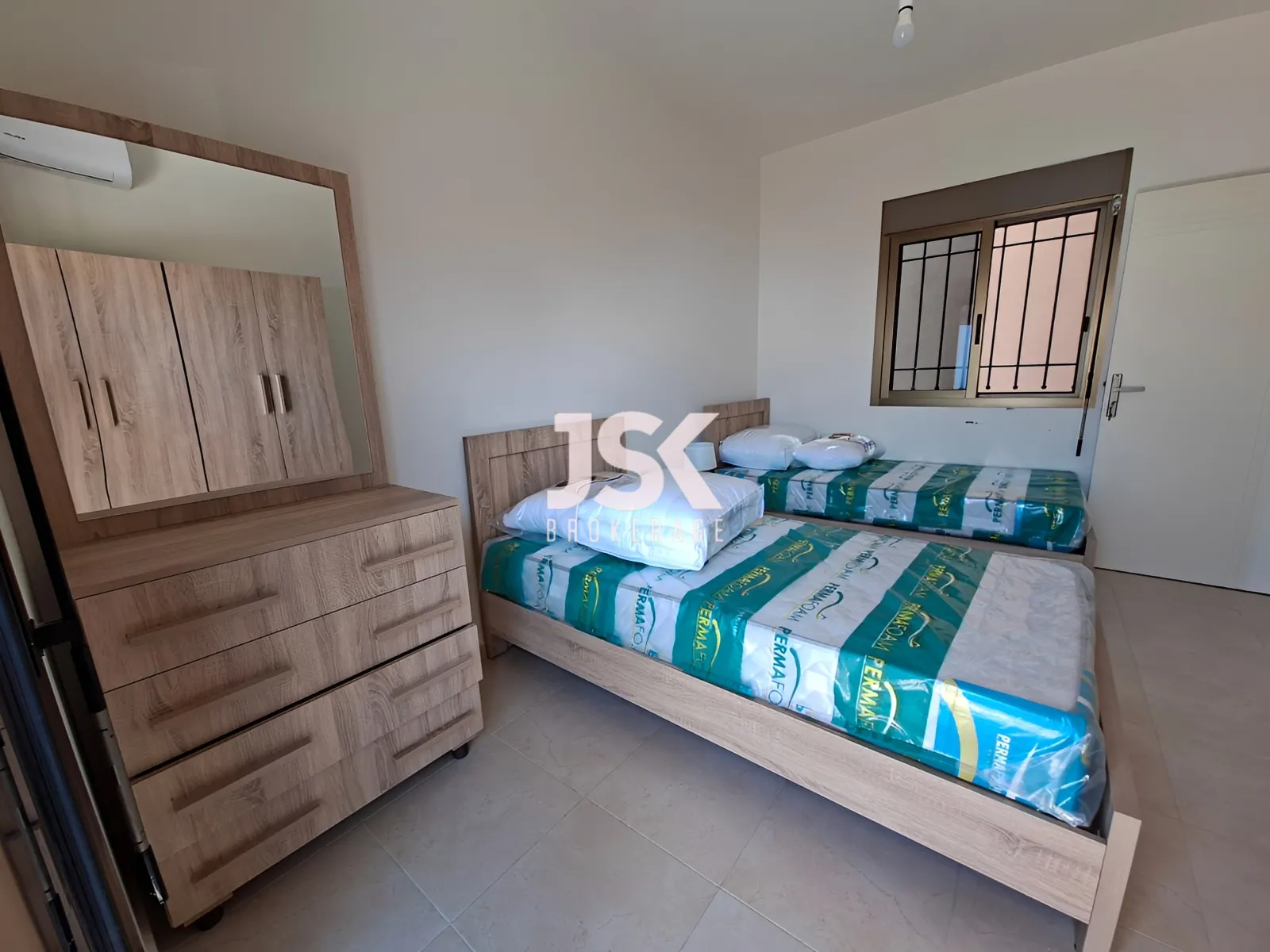 Apartment for Rent in Halat