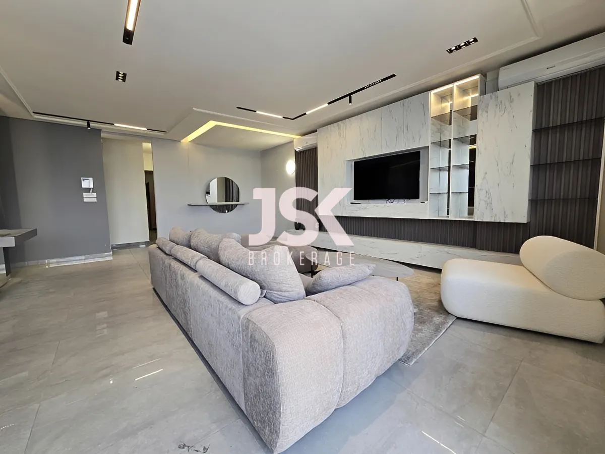 Apartment for Sale in Hotel Dieu, Beirut, Lebanon