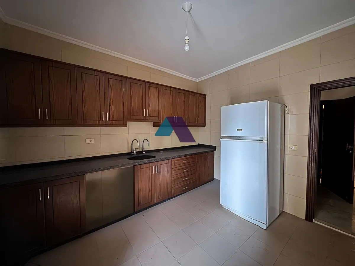 Apartment for Sale in Halat