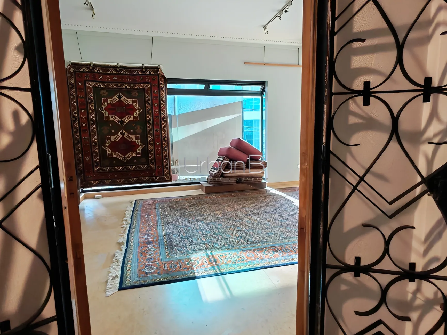 Warehouse for Rent in Achrafieh, Beirut, Lebanon