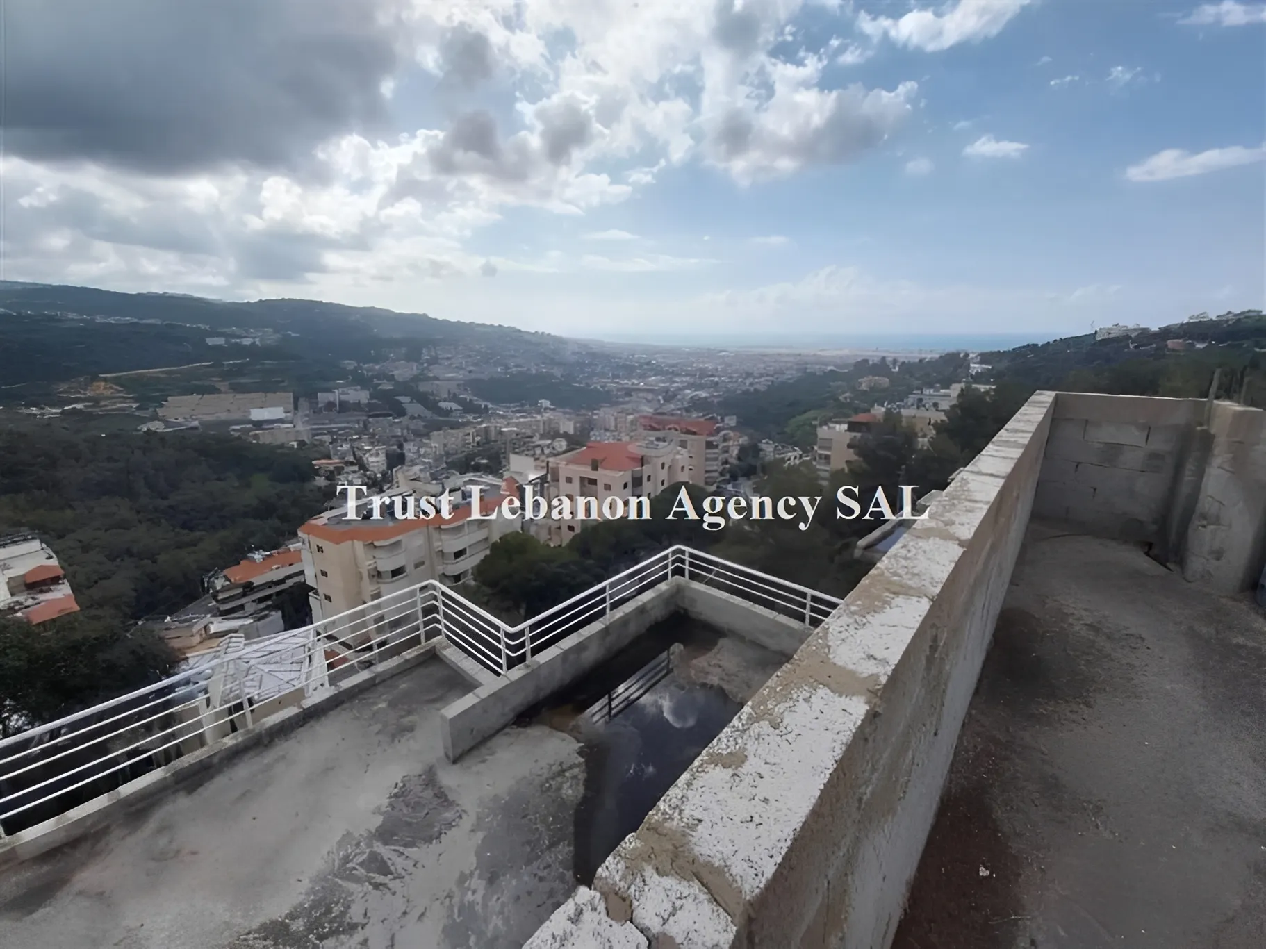 Villa for Sale in Baabda Botchay