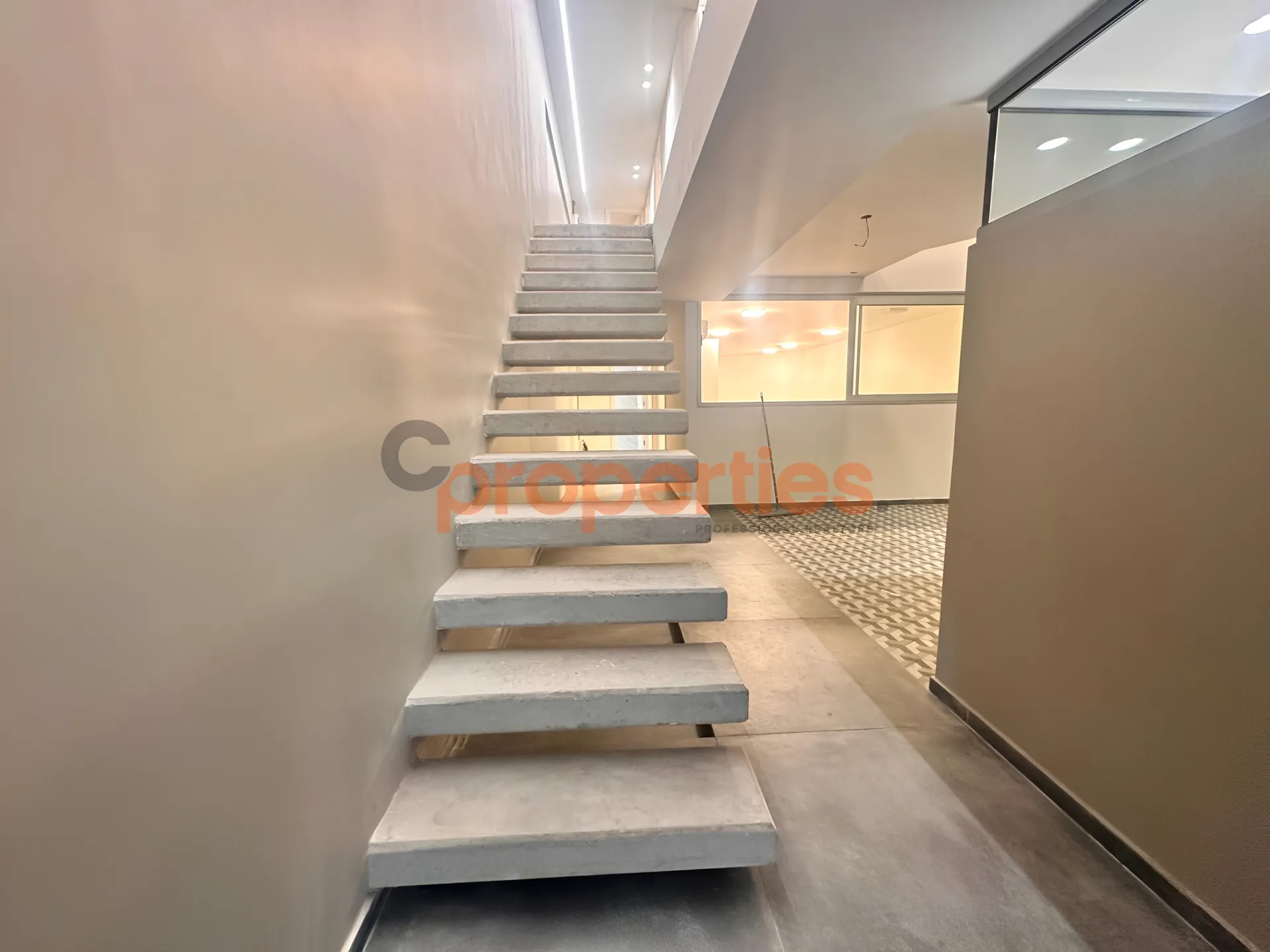 Showroom for Sale in Achrafieh