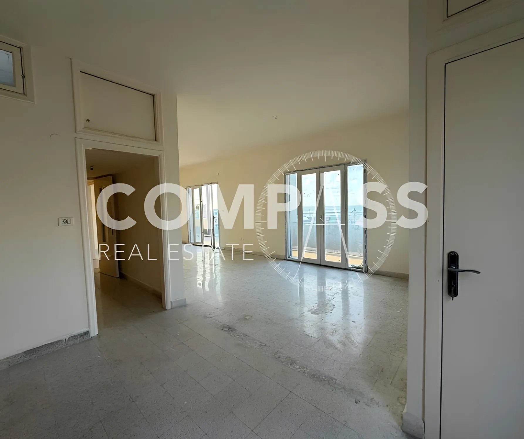 Apartment for rent in Achrafieh