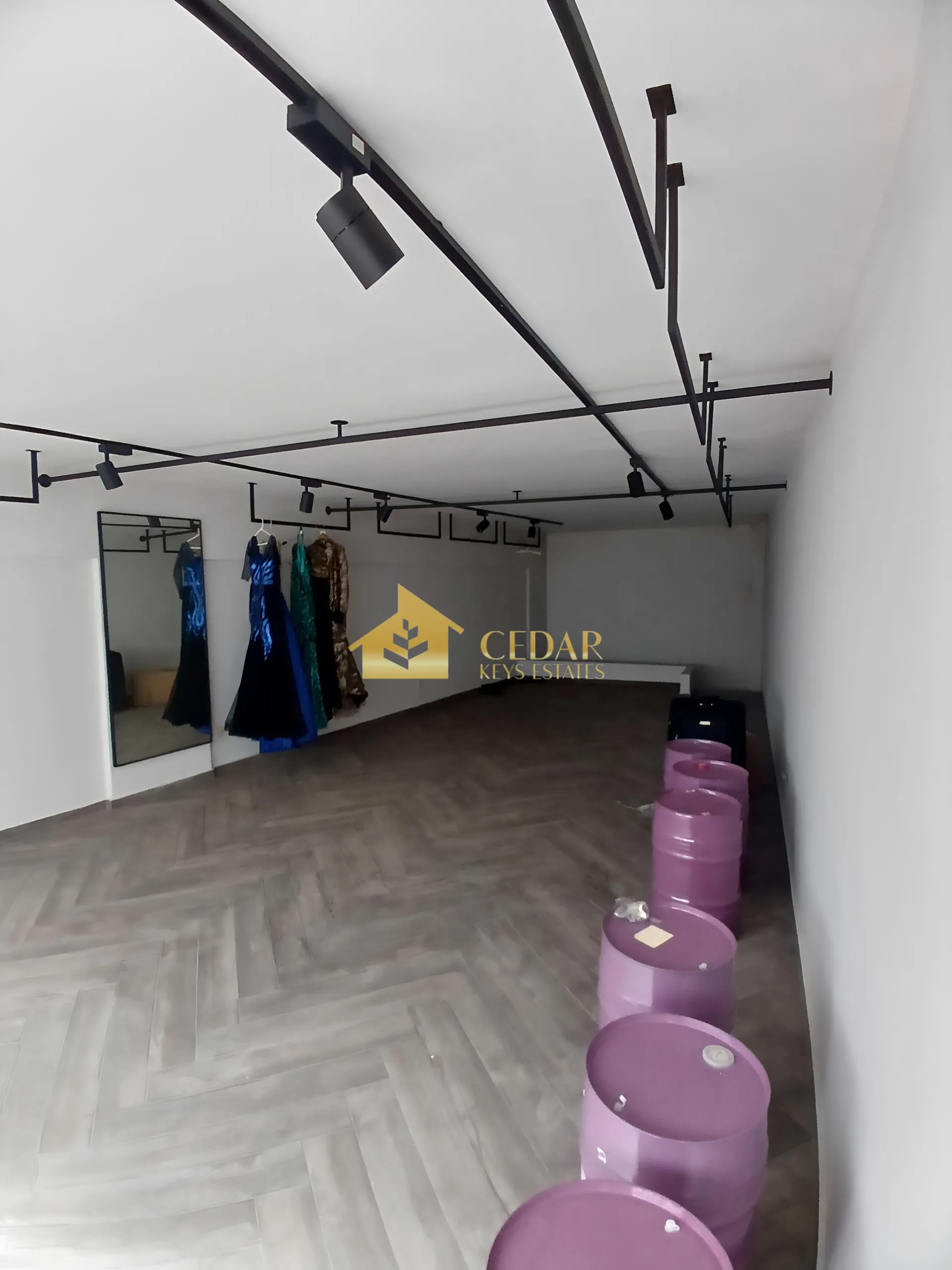 Commercial Commercial for sale in Mazraa, Bayrut, Lebanon