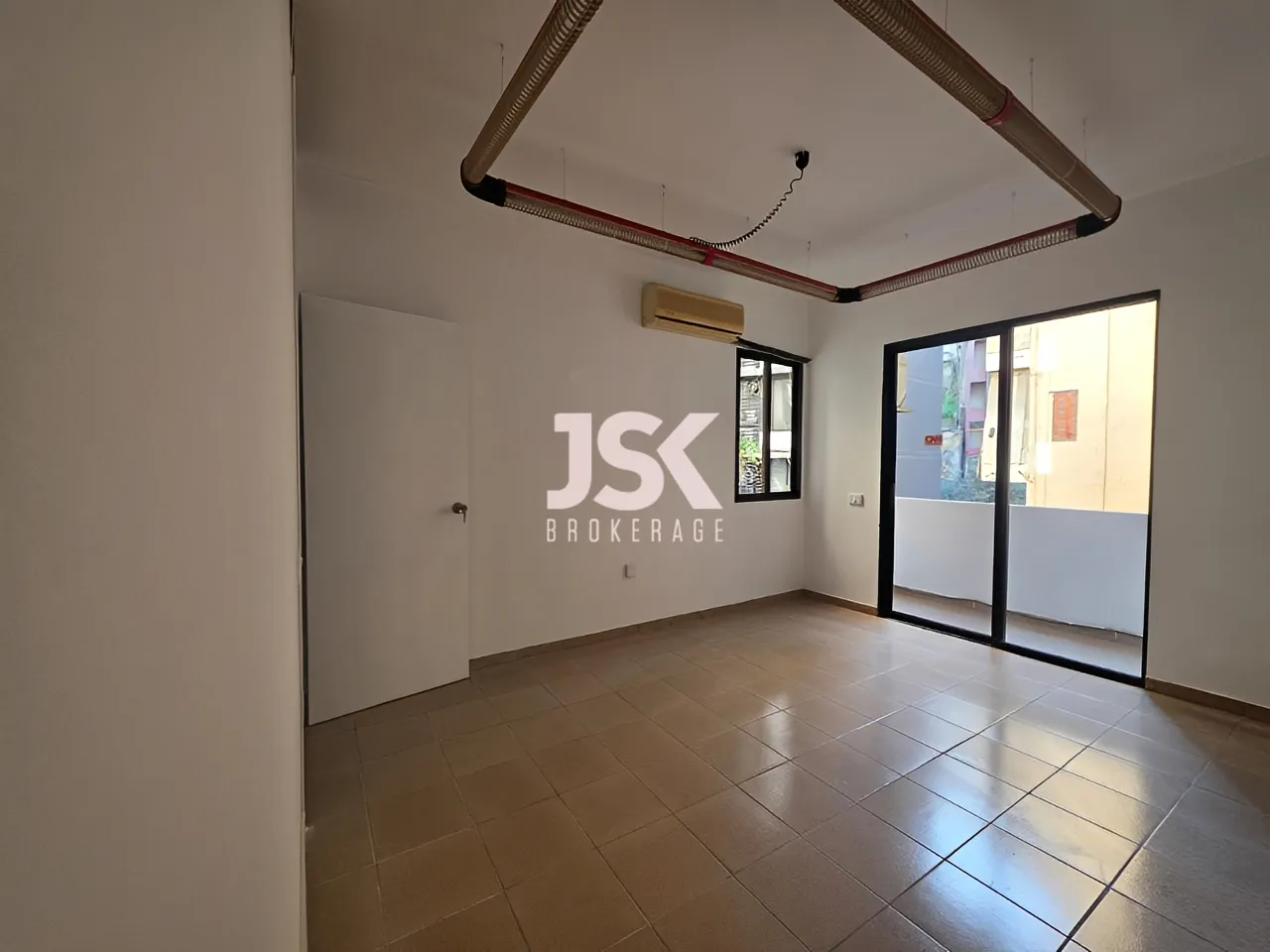Office for Rent in Achrafieh