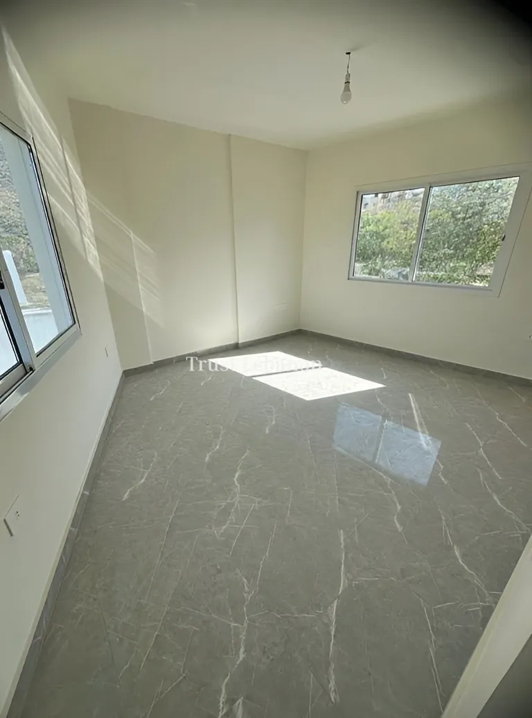Office for rent in Jounieh, Lebanon
