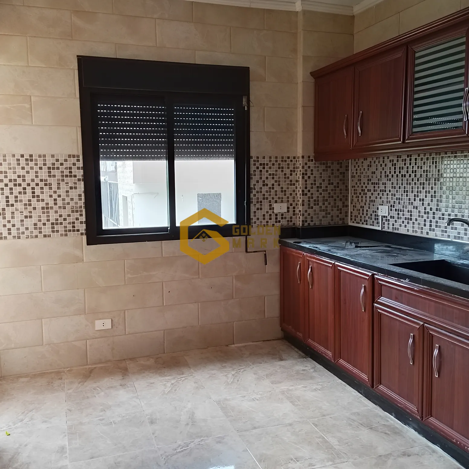 Apartment for Sale in Hosrayel