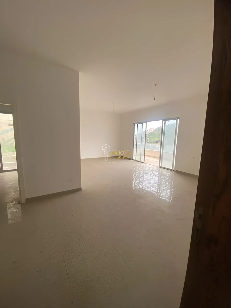 Apartment for Sale in Mansourieh - 3 bed, 3 bath