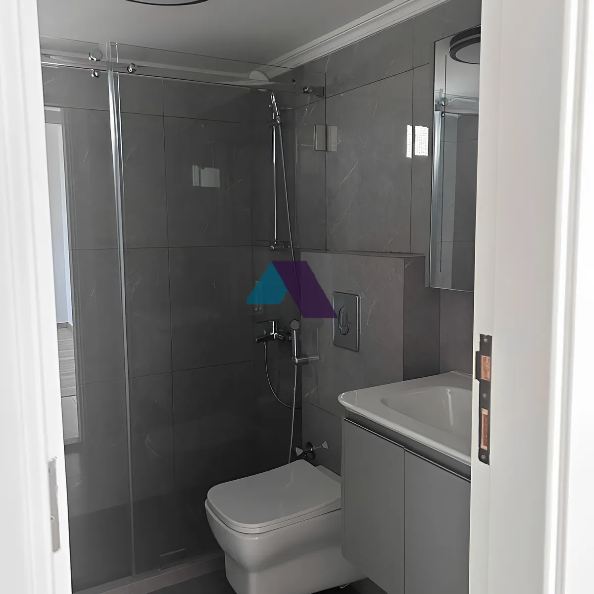 Apartment for Sale in Salim Salam