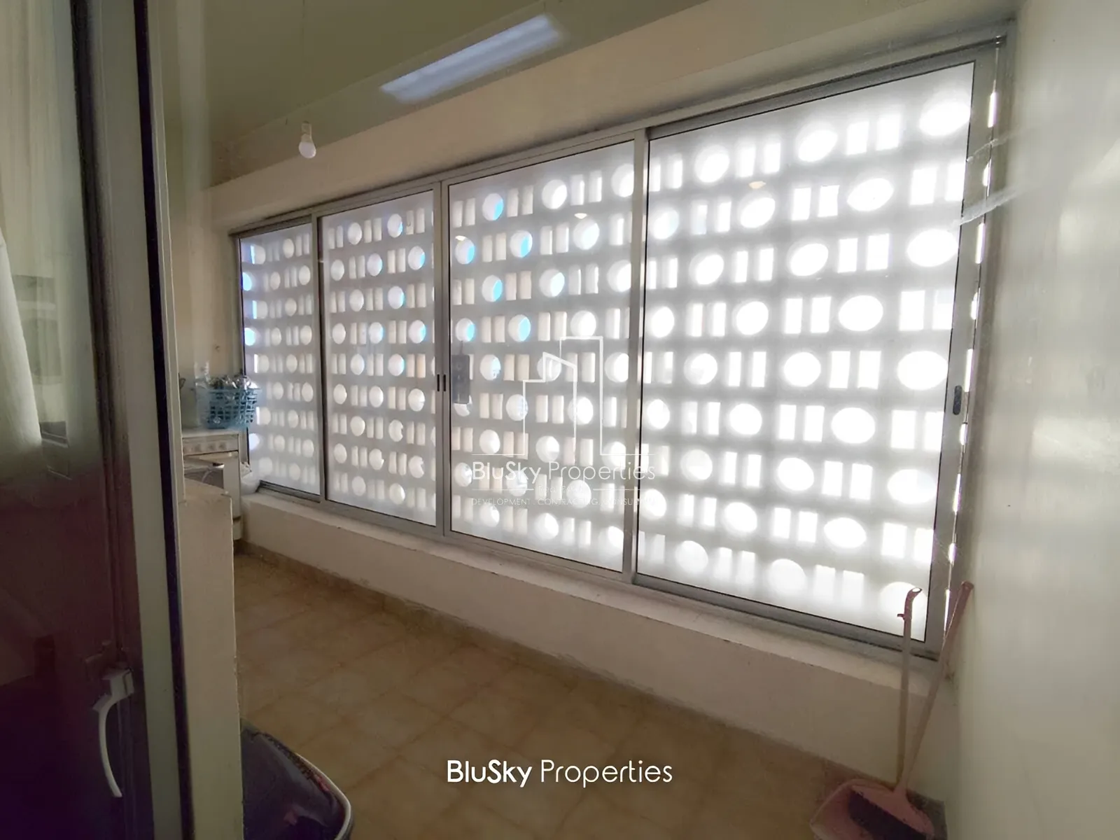 Apartment for Sale in Adonis - 4 bed, 4 bath
