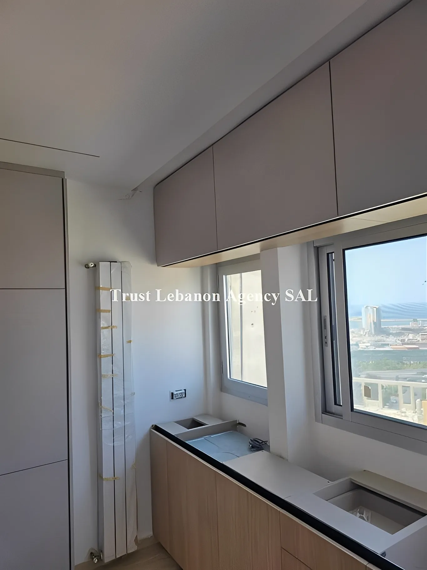 Apartment for Rent in Achrafieh, Rmeil Lebanon - 2 bed, 3 bath