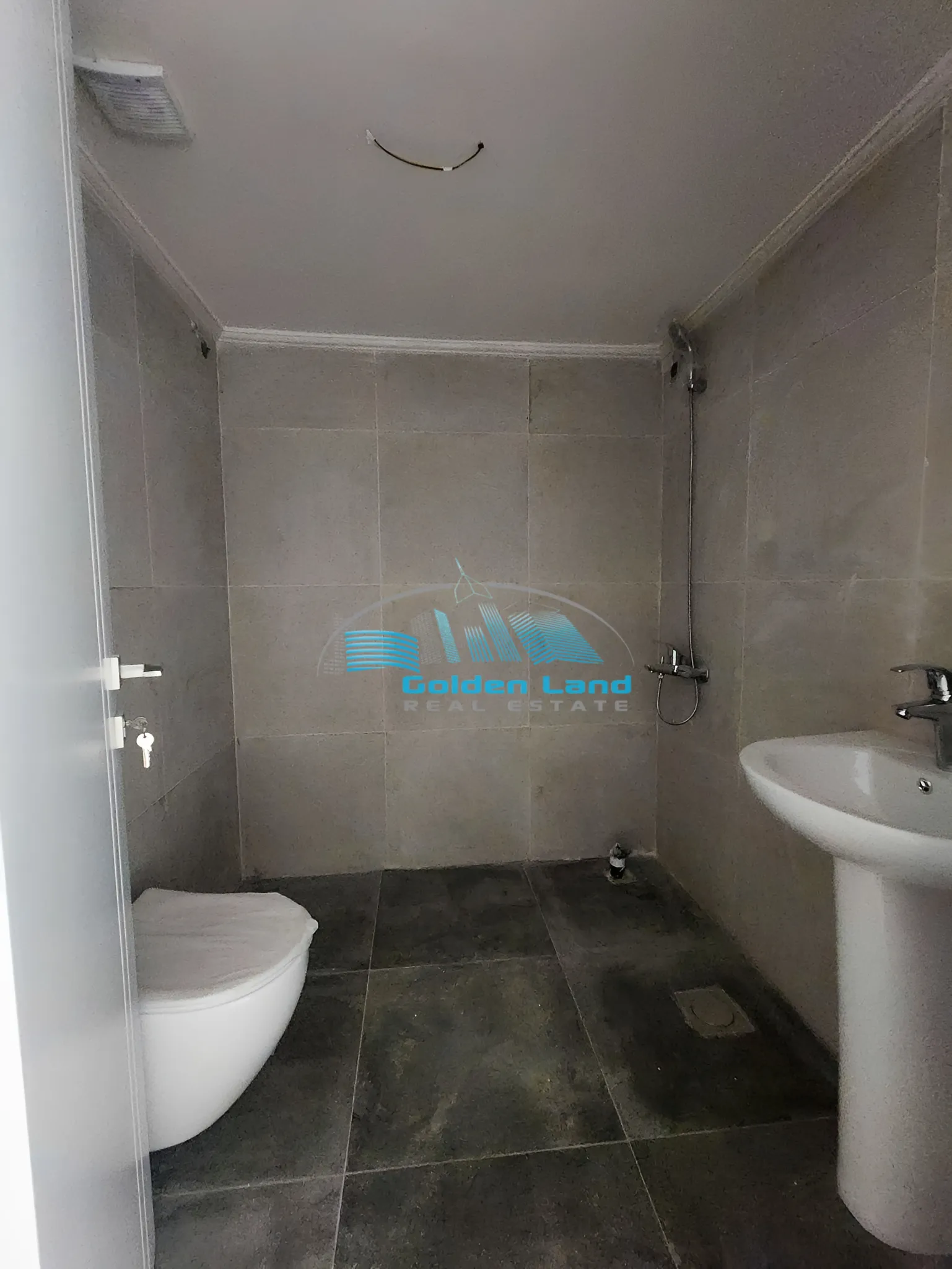 Apartment for Rent in Jouret El Ballout