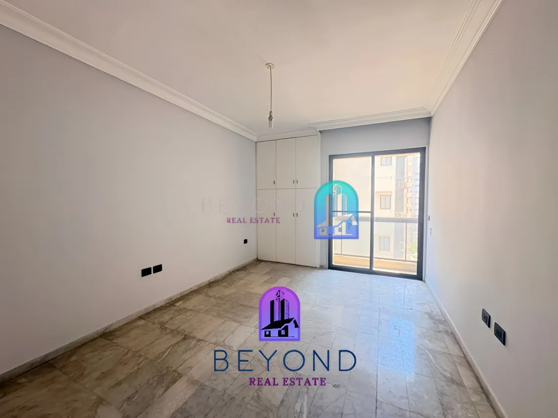 Apartment for sale in Verdun, Bayrut, Lebanon - 4 bed, 4 bath