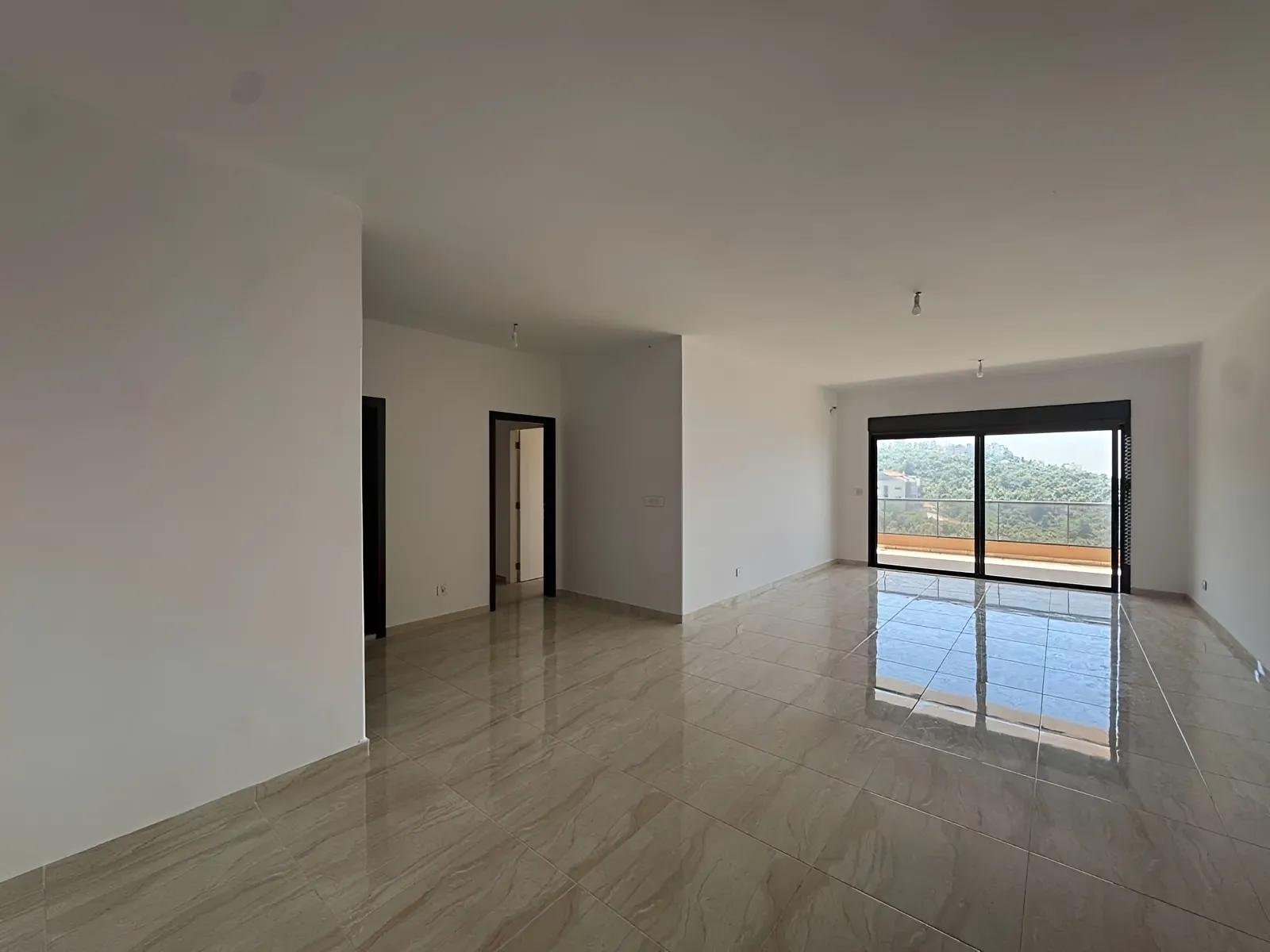 Apartment for Sale in Halat