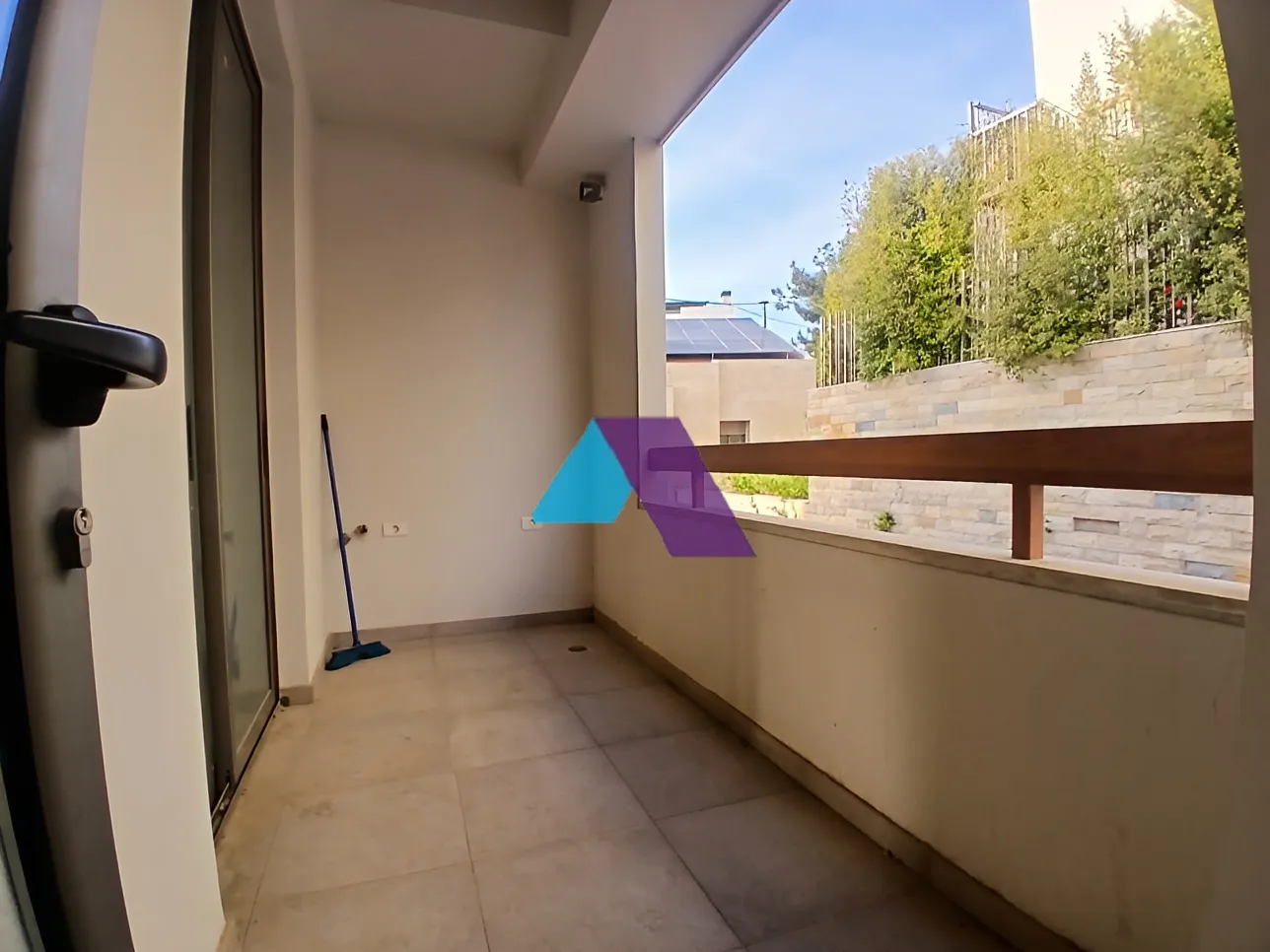 Apartment for Sale in Ain Saadeh