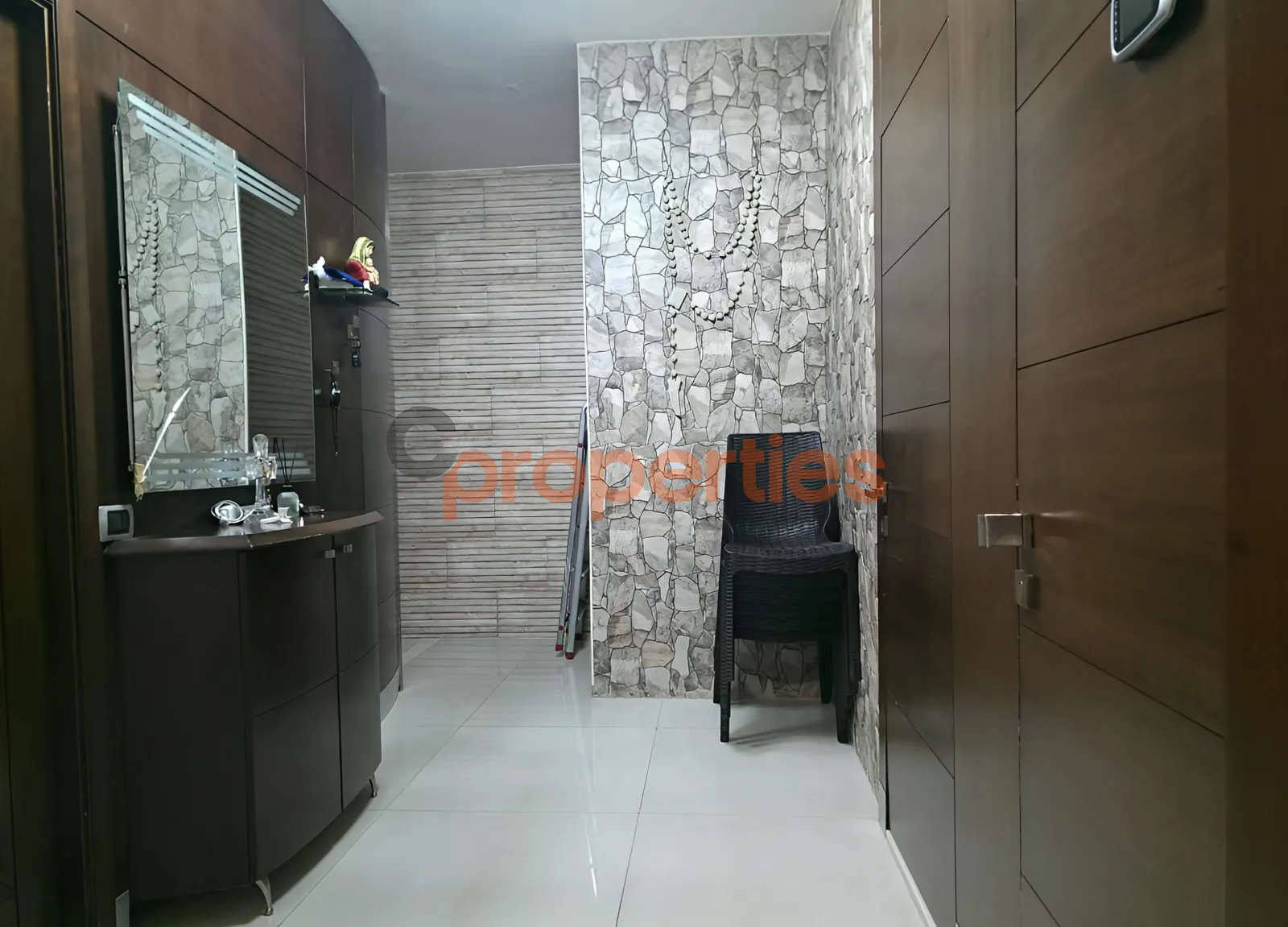 Apartment for Sale in Sabtiyeh